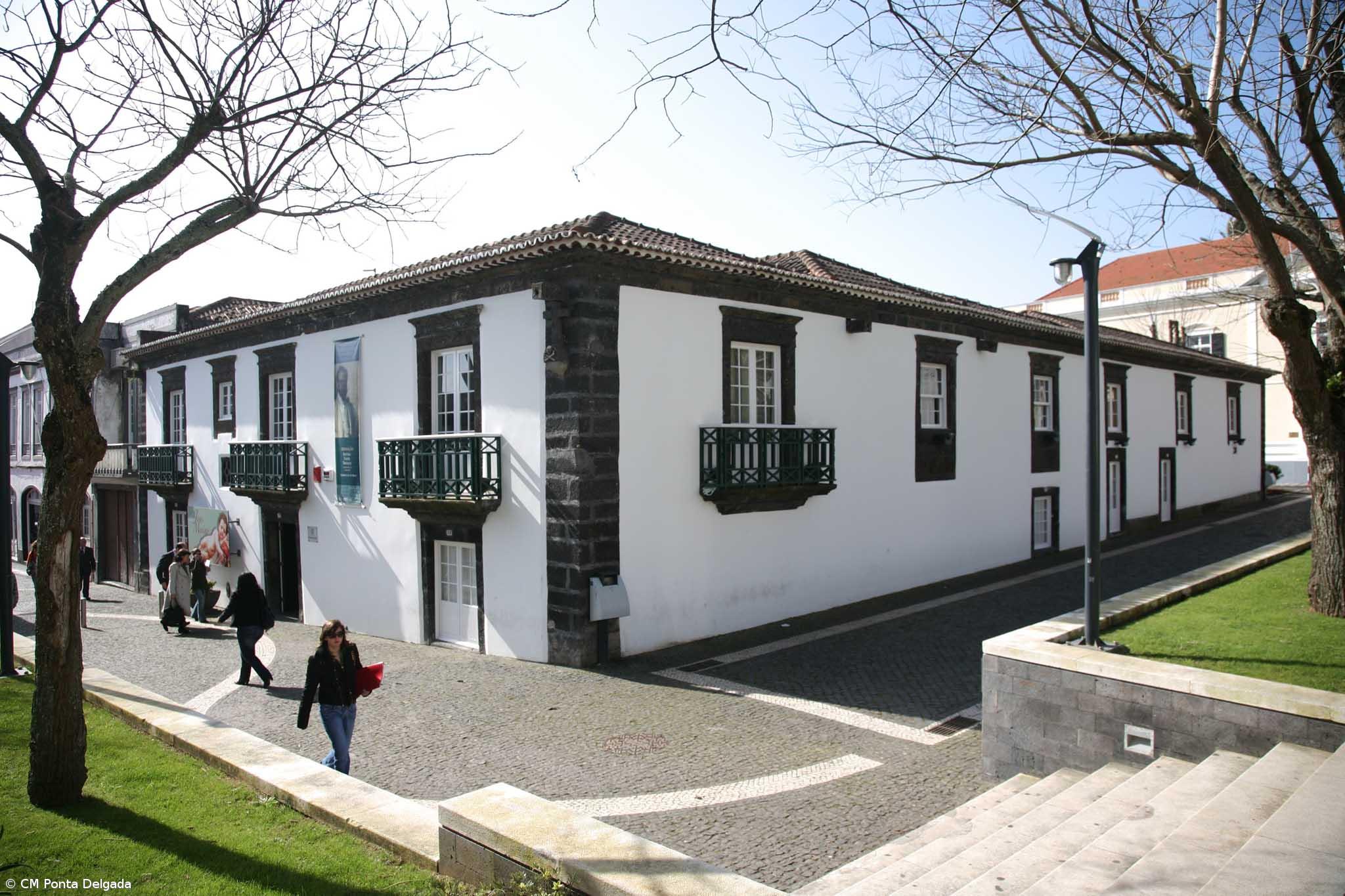 Exposição “Cromossoma Y” no Centro Municipal de Cultura  – Imagem 1