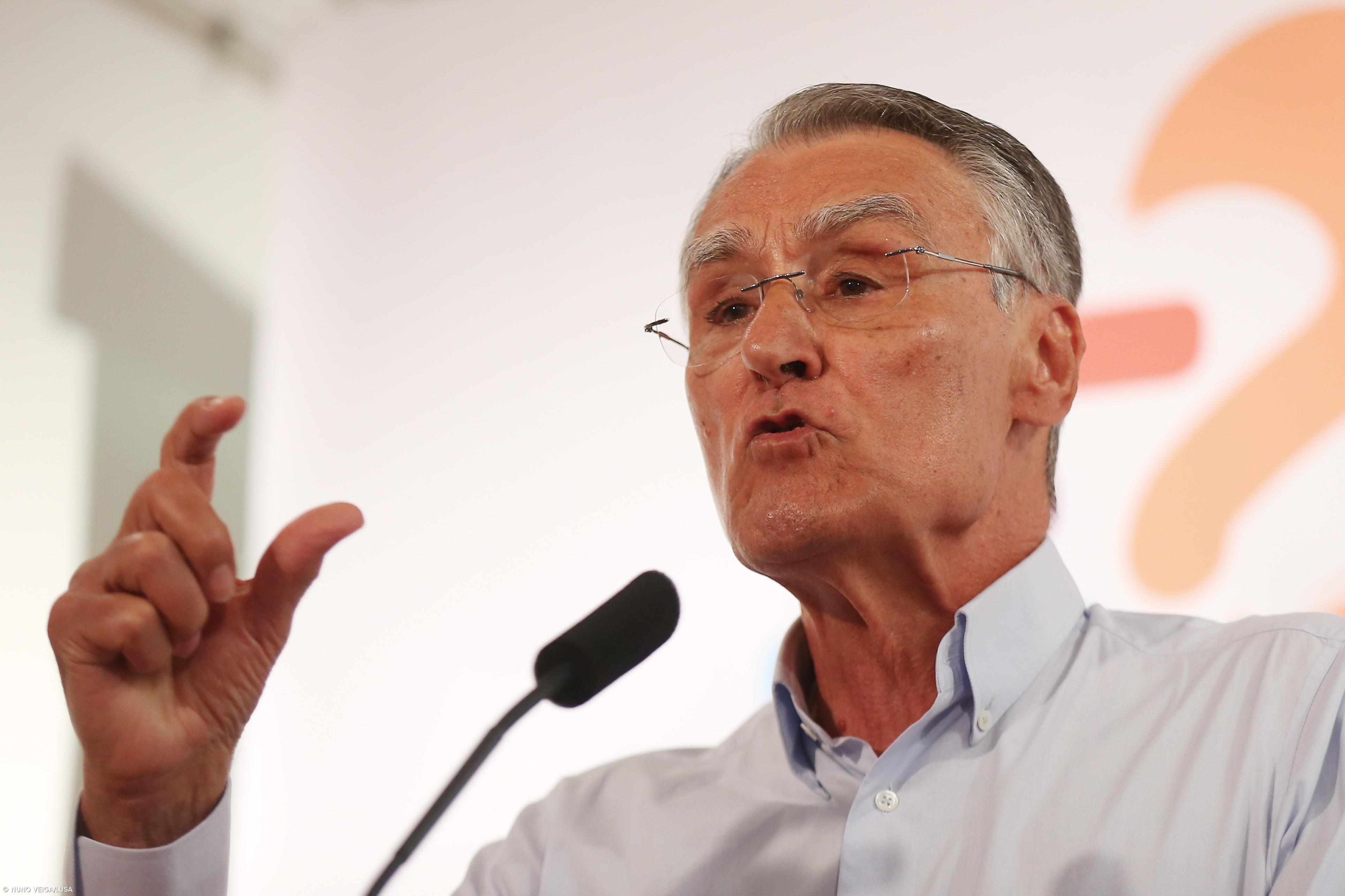 “Portugal precisa de mais crianças”, diz Cavaco Silva – Imagem 1