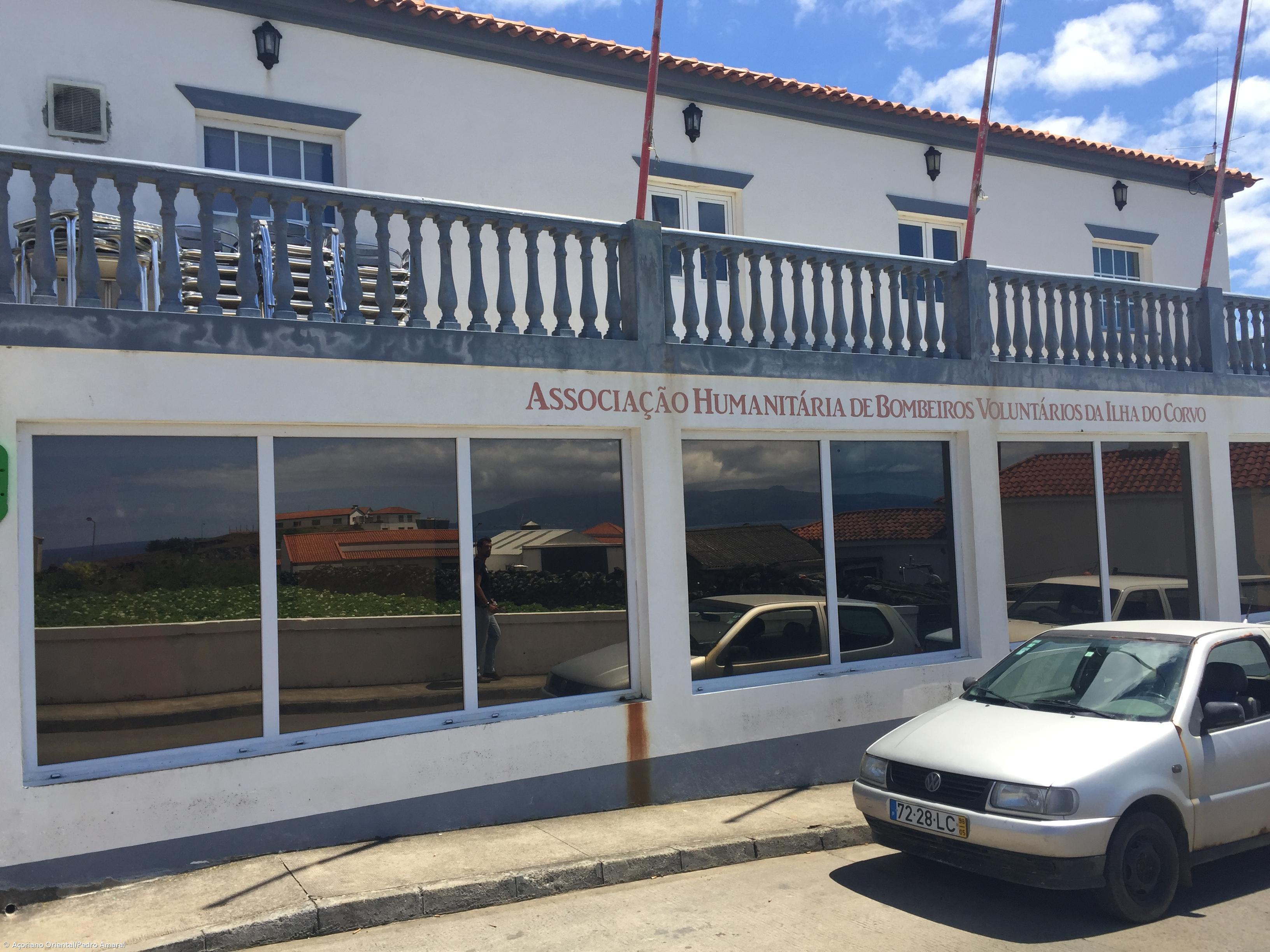 Conselho de Ilha do Corvo defende ampliação do quartel de bombeiros e da aerogare – Imagem 1