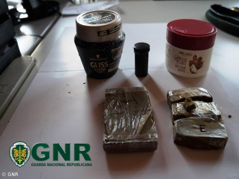 Homem detido por tráfico de estupefacientes – Imagem 1