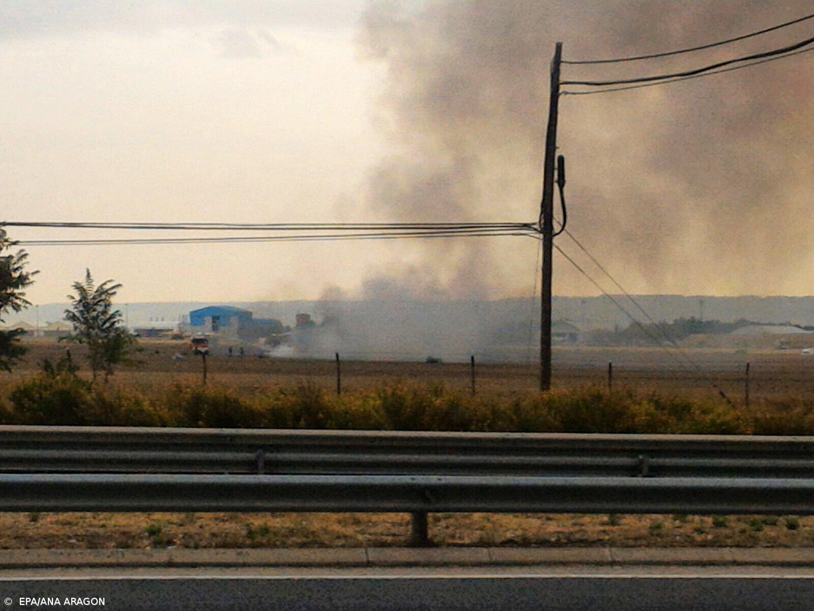 Avião de caça “F-18” despenha-se após descolar de base em Madrid – Imagem 1