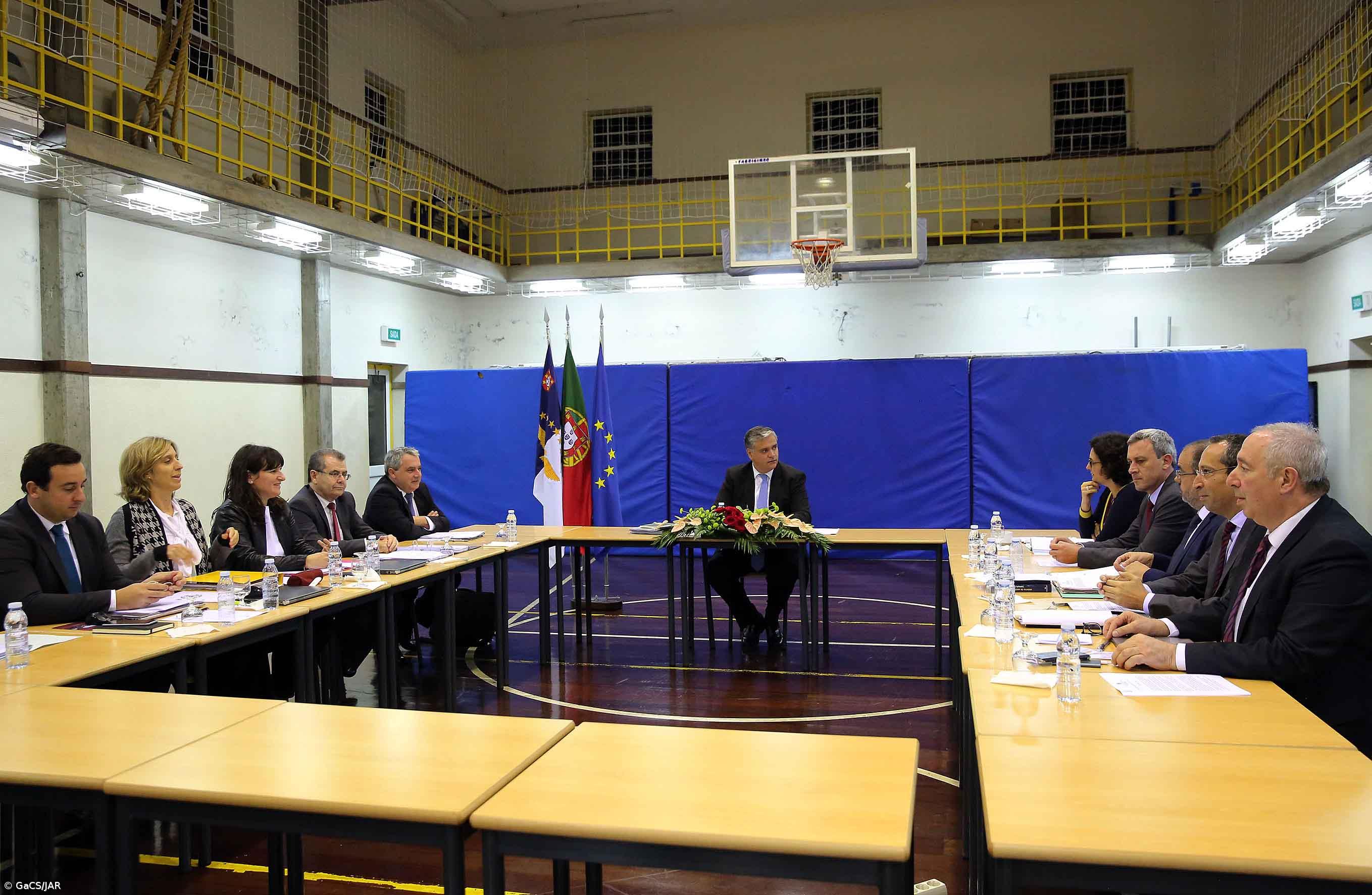 Açores aprovam concurso até 4,7 ME para compra de alimentos para famílias carenciadas – Imagem 1