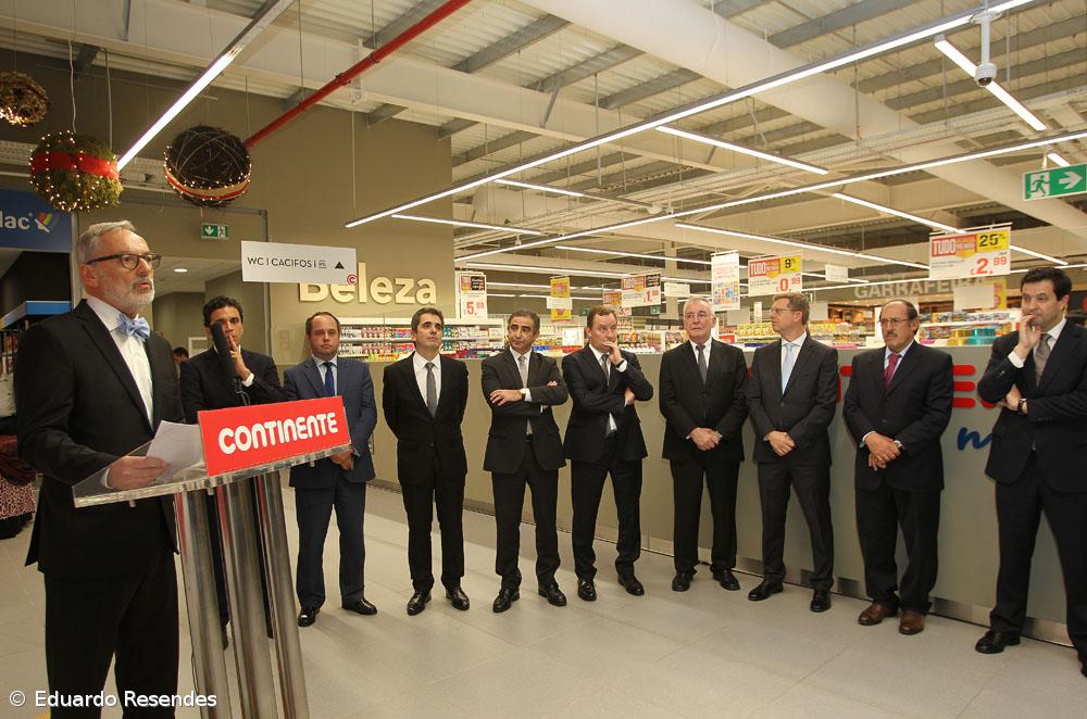 Centro Comercial das Capelas abriu hoje ao público – Imagem 8