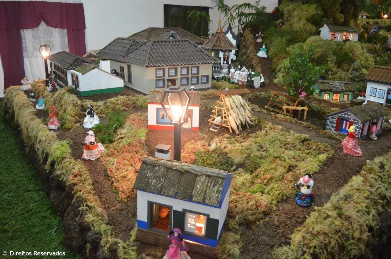Trabalhos manuais dão vida a presépio com 200 metros quadrados na Água Retorta  – Imagem 1