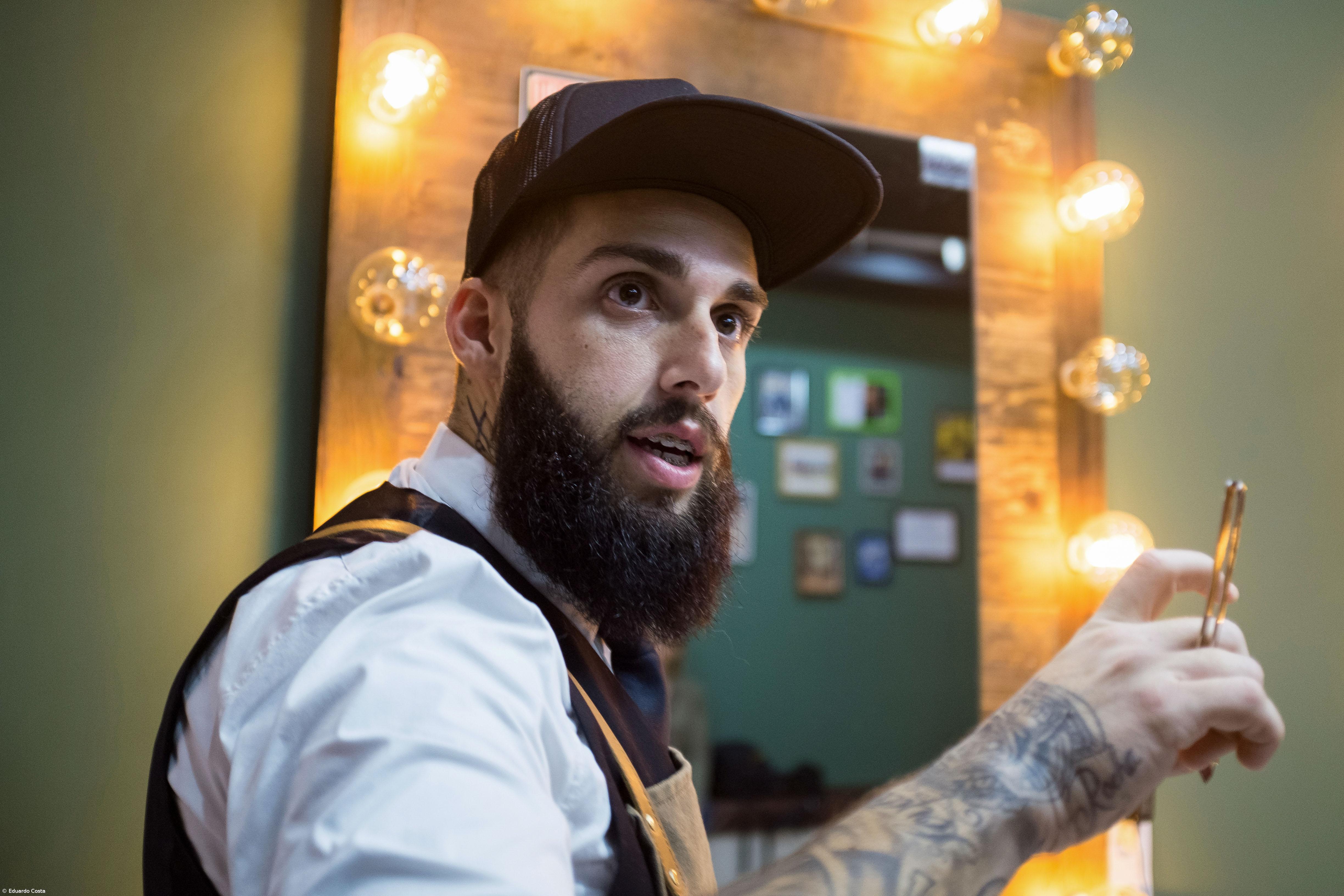 A barbearia nos Açores onde o cliente paga o que acha justo – Imagem 3