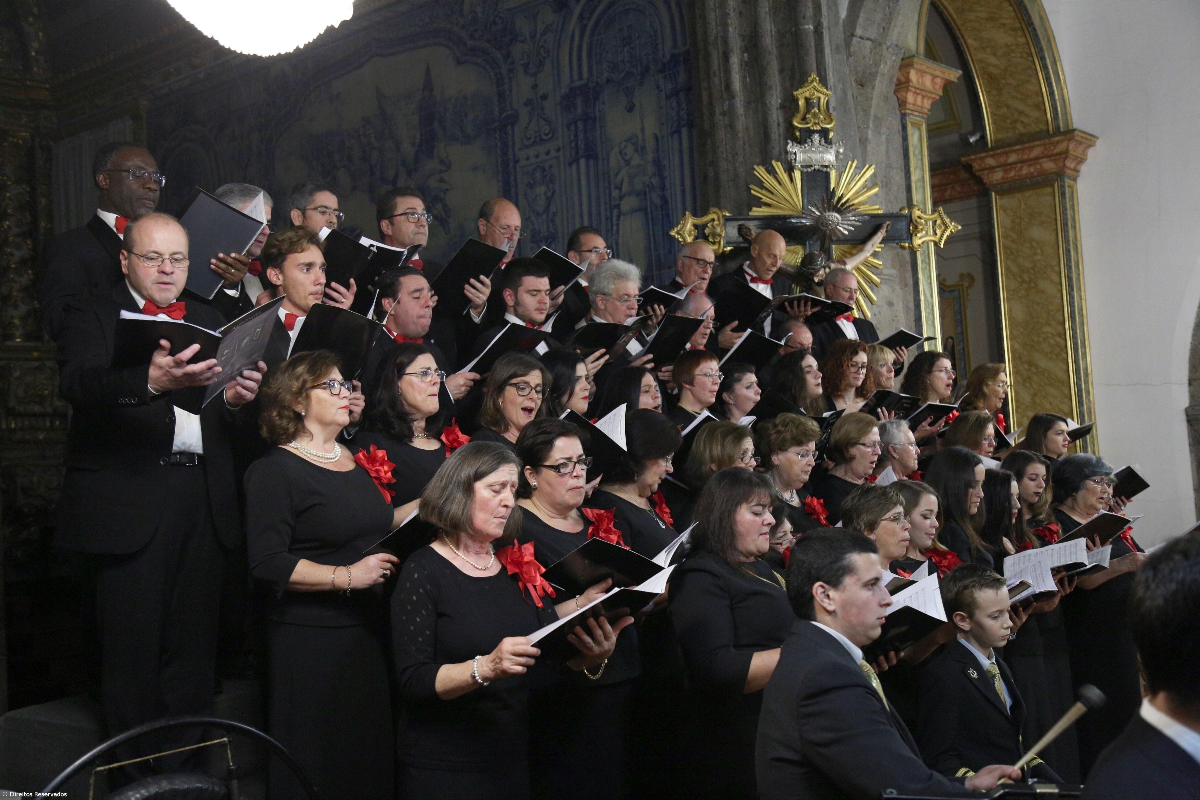 'Christmas Celebration' encheu igreja de Vila Franca – Imagem 3