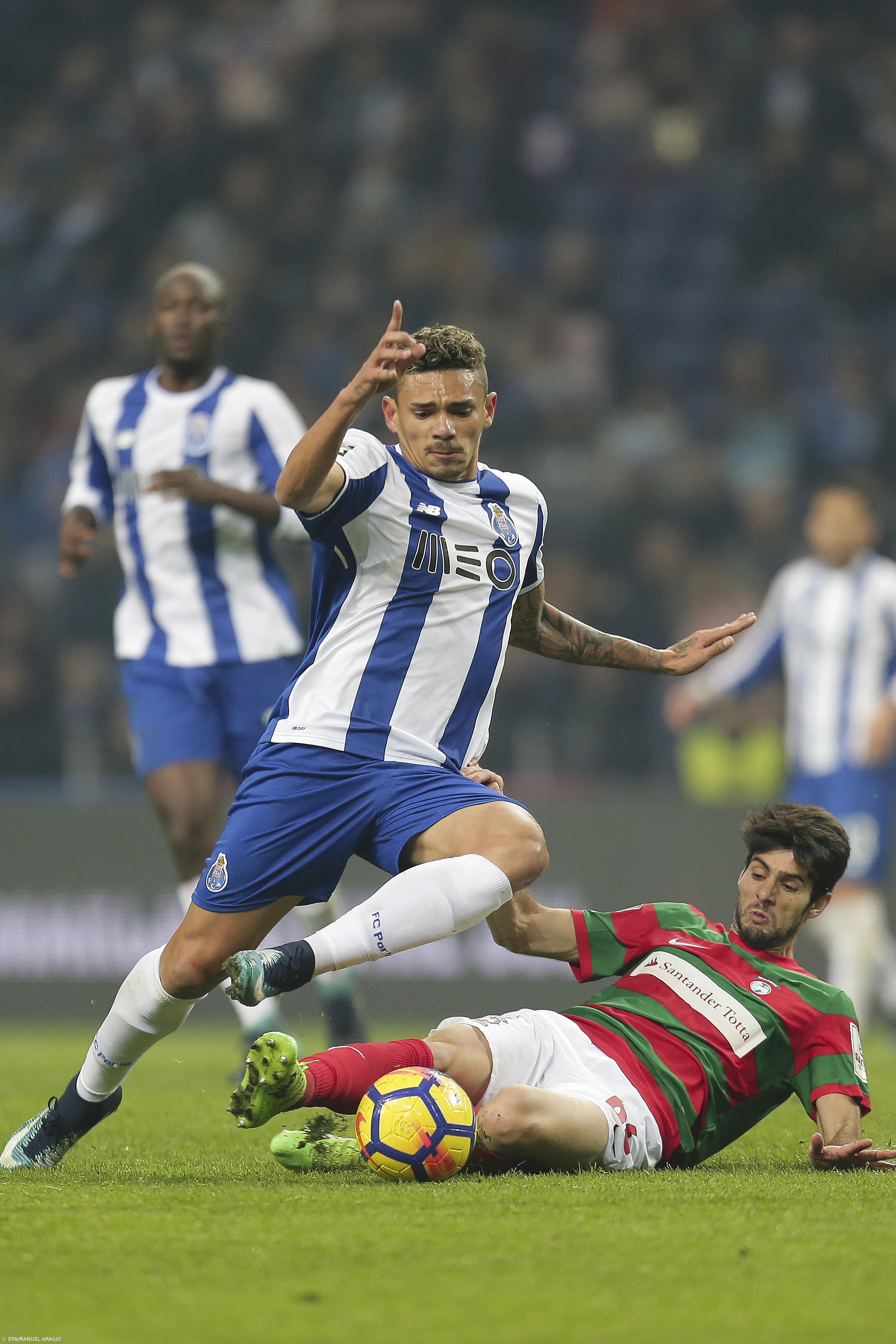 FC Porto vence Marítimo e termina 2017 na liderança do campeonato – Imagem 8