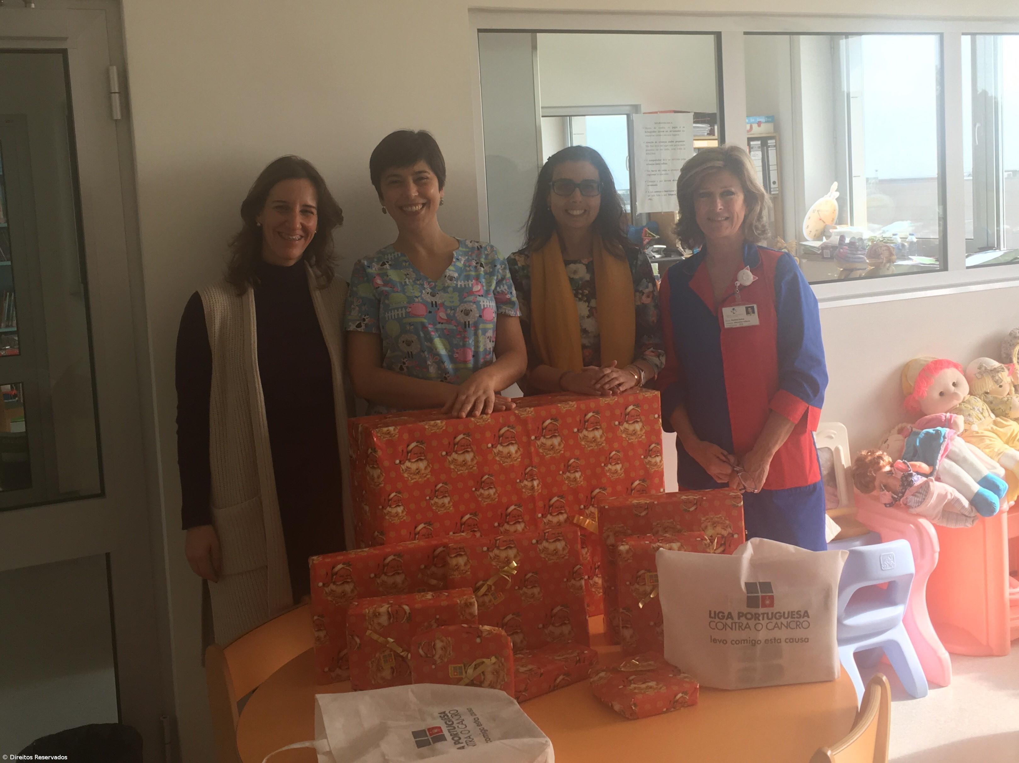 Projeto “Abraços D’Arte” entrega prendas às pediatrias dos hospitais regionais – Imagem 1