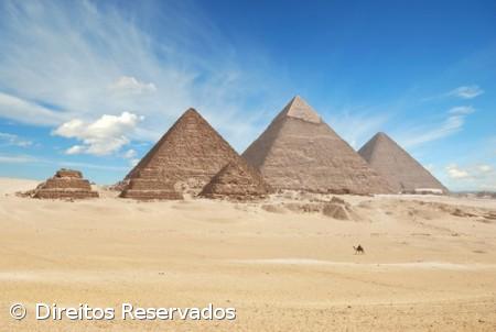 Quinze homens condenados por terrorismo foram enforcados no Egito – Imagem 1