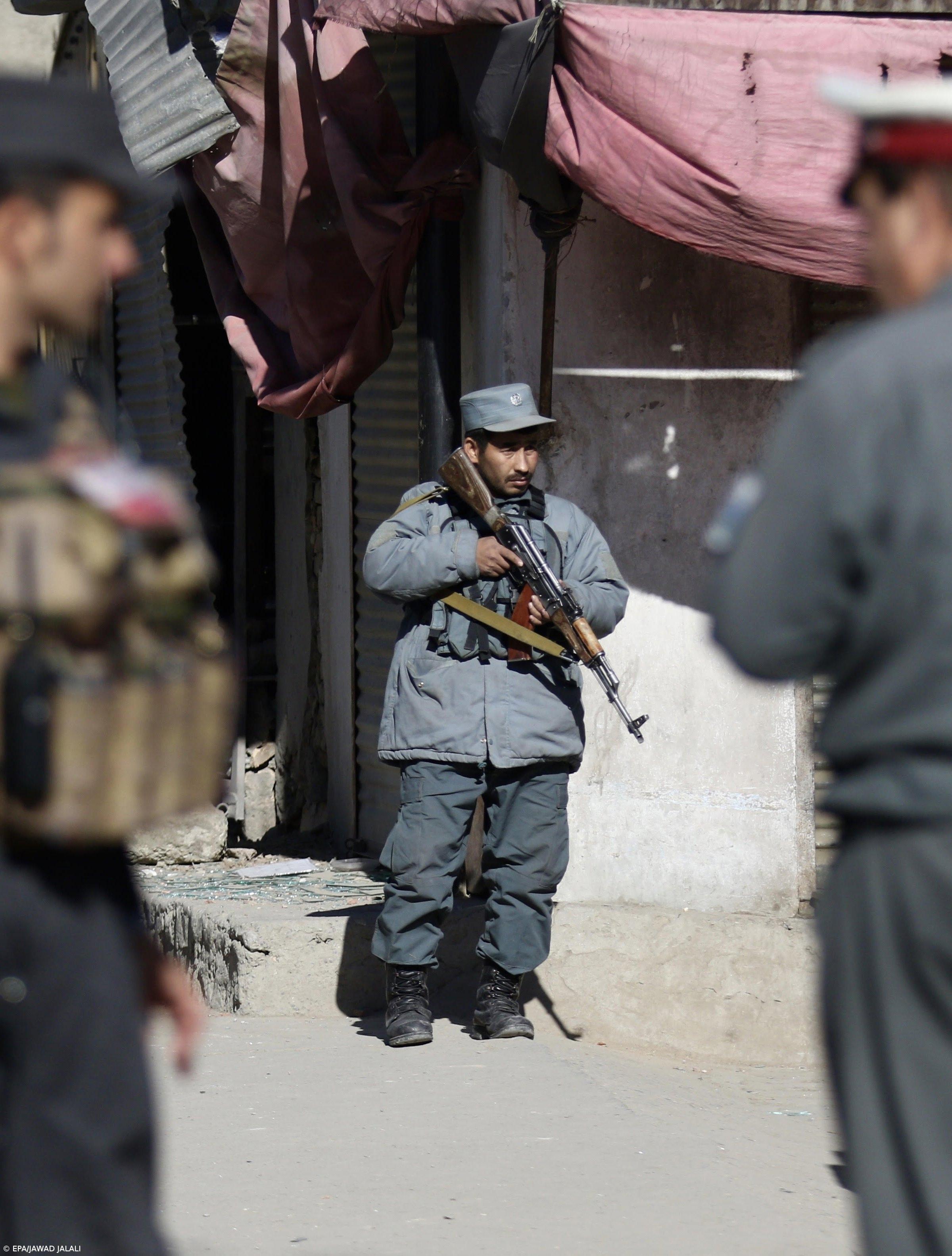 Ataque bombista suicida mata 40 pessoas em Cabul – Imagem 2