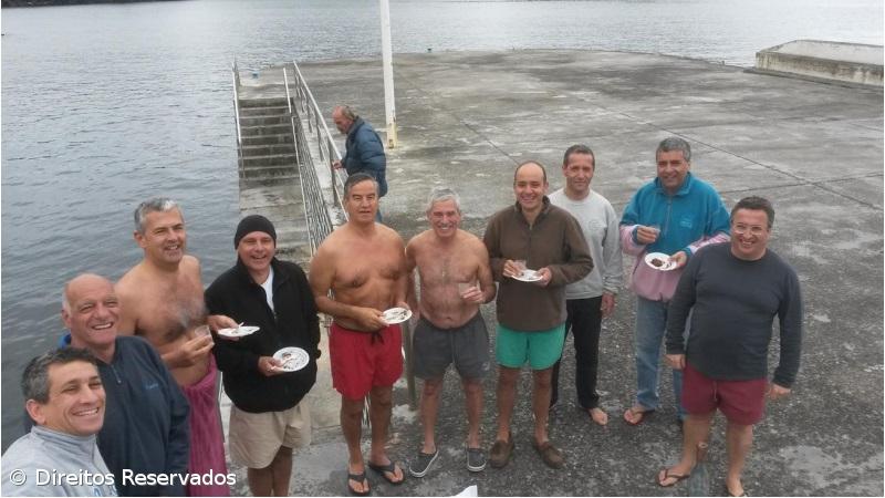 Banhistas da Silveira assíduos no ano inteiro – Imagem 7