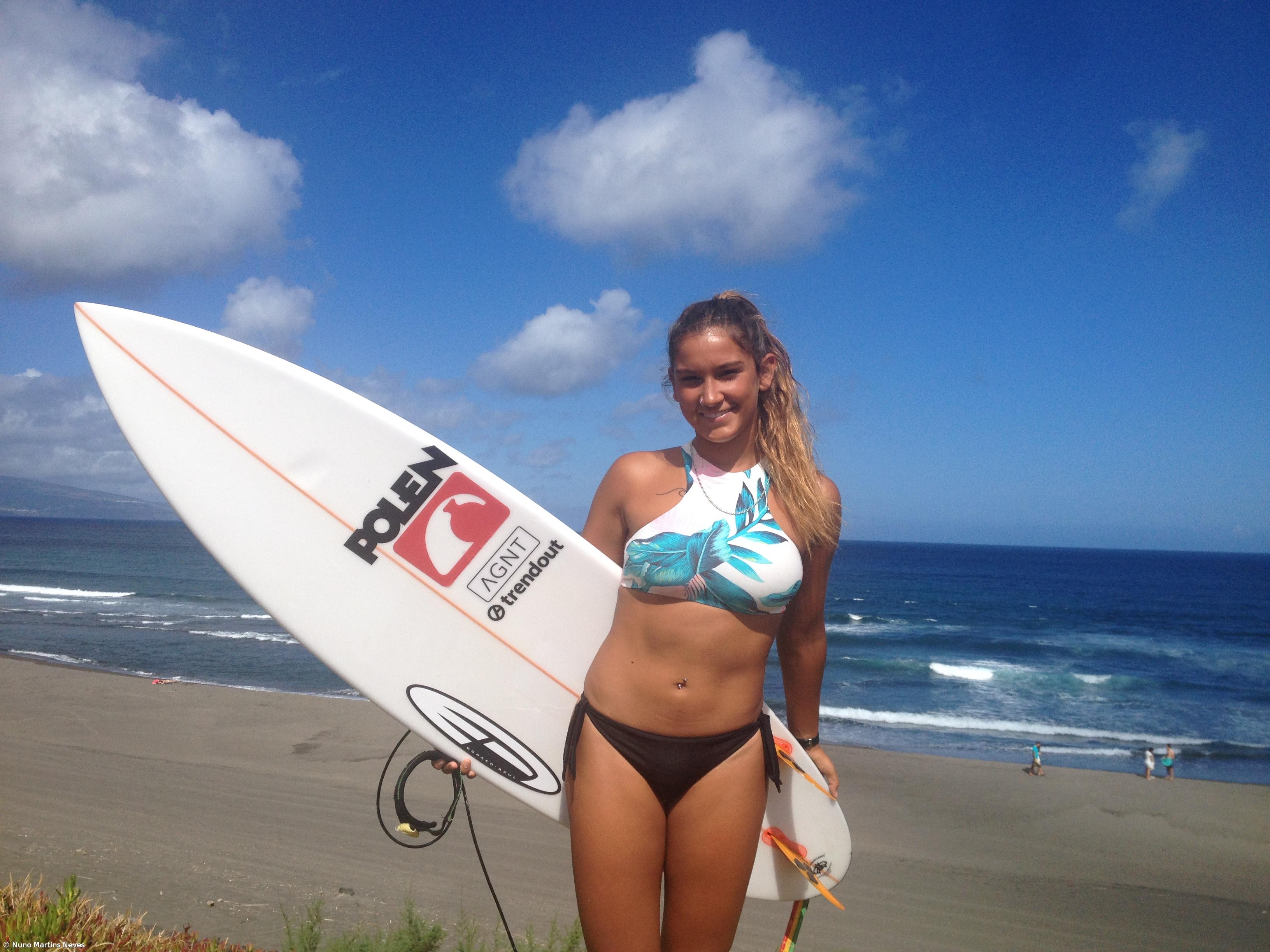 Faleceu a jovem surfista açoriana Tânia Oliveira – Imagem 1