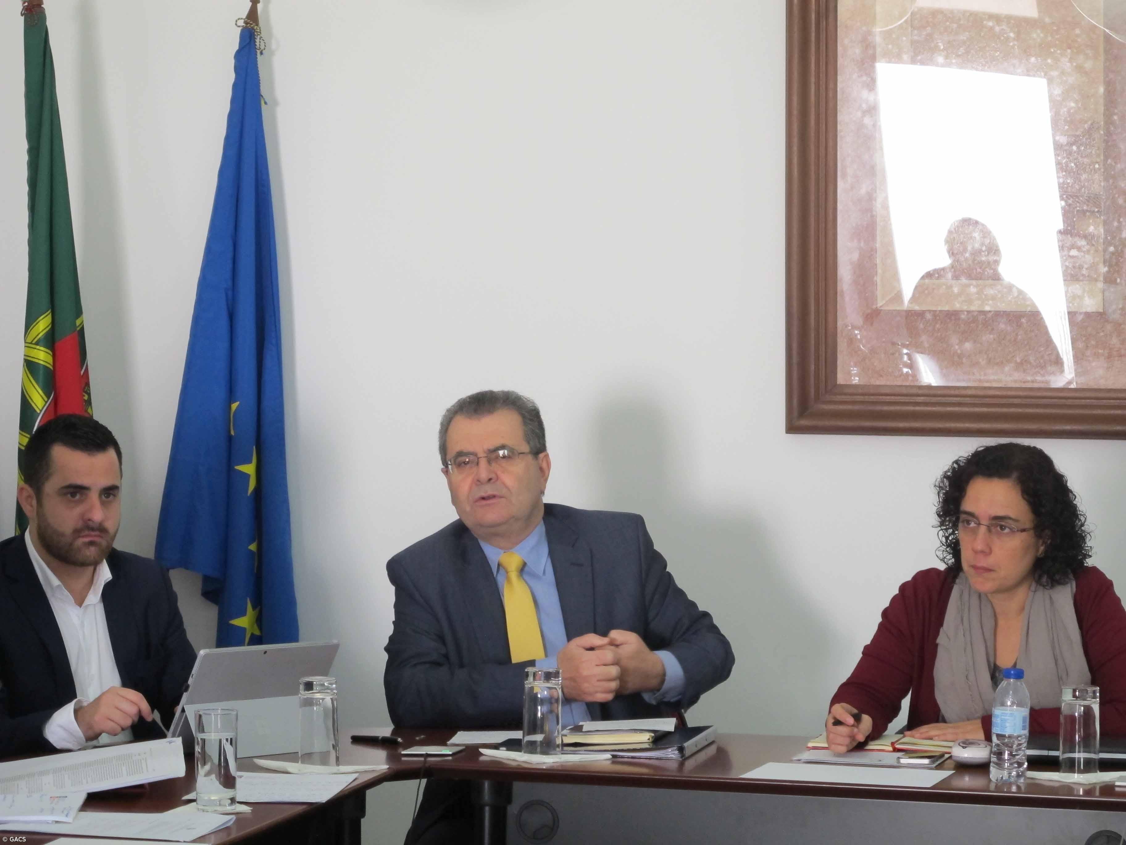 Açores têm 525 professores com contrato há três anos consecutivos – Imagem 1