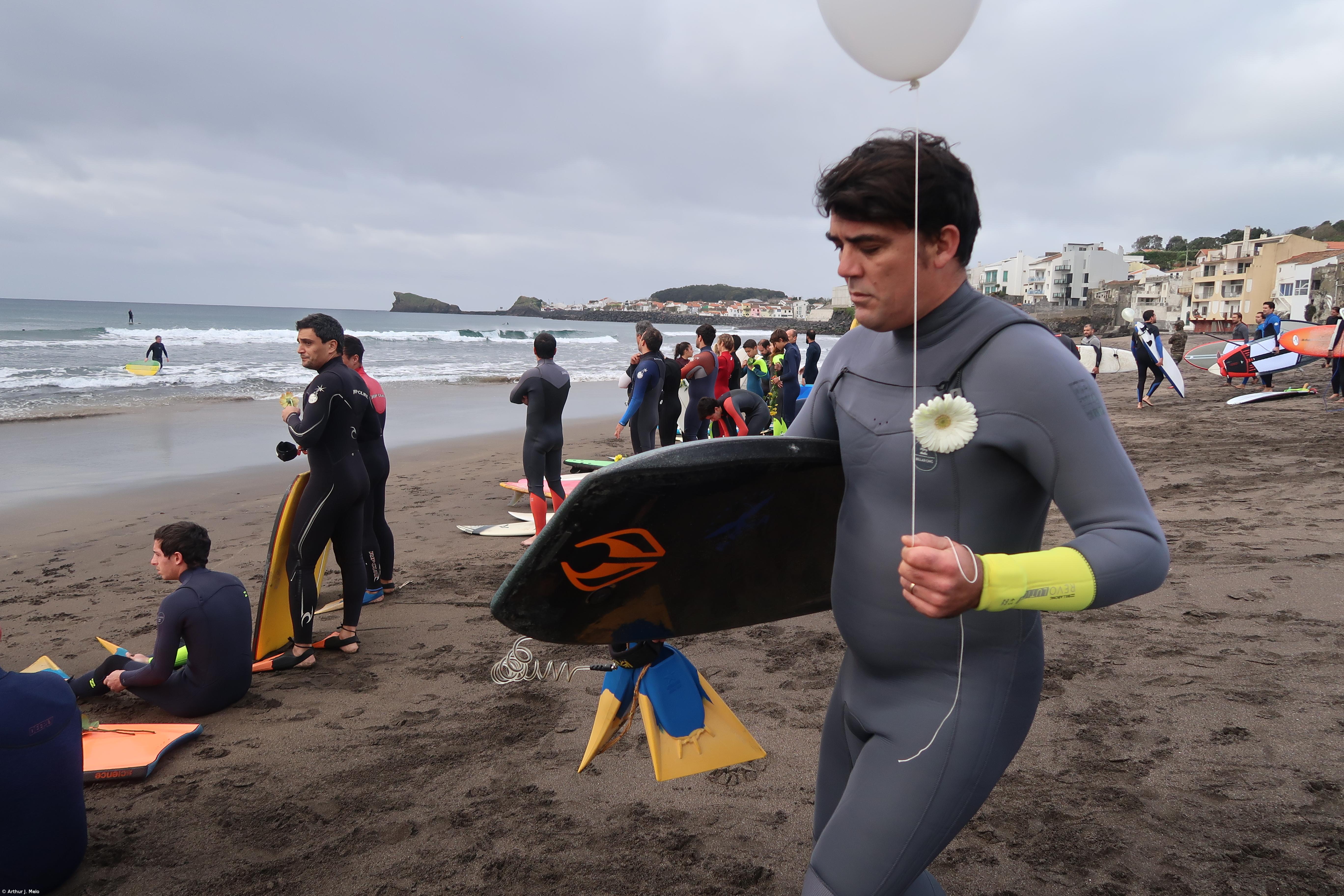 Homenagem a Tânia Oliveira em São Miguel junta centenas de pessoas – Imagem 3