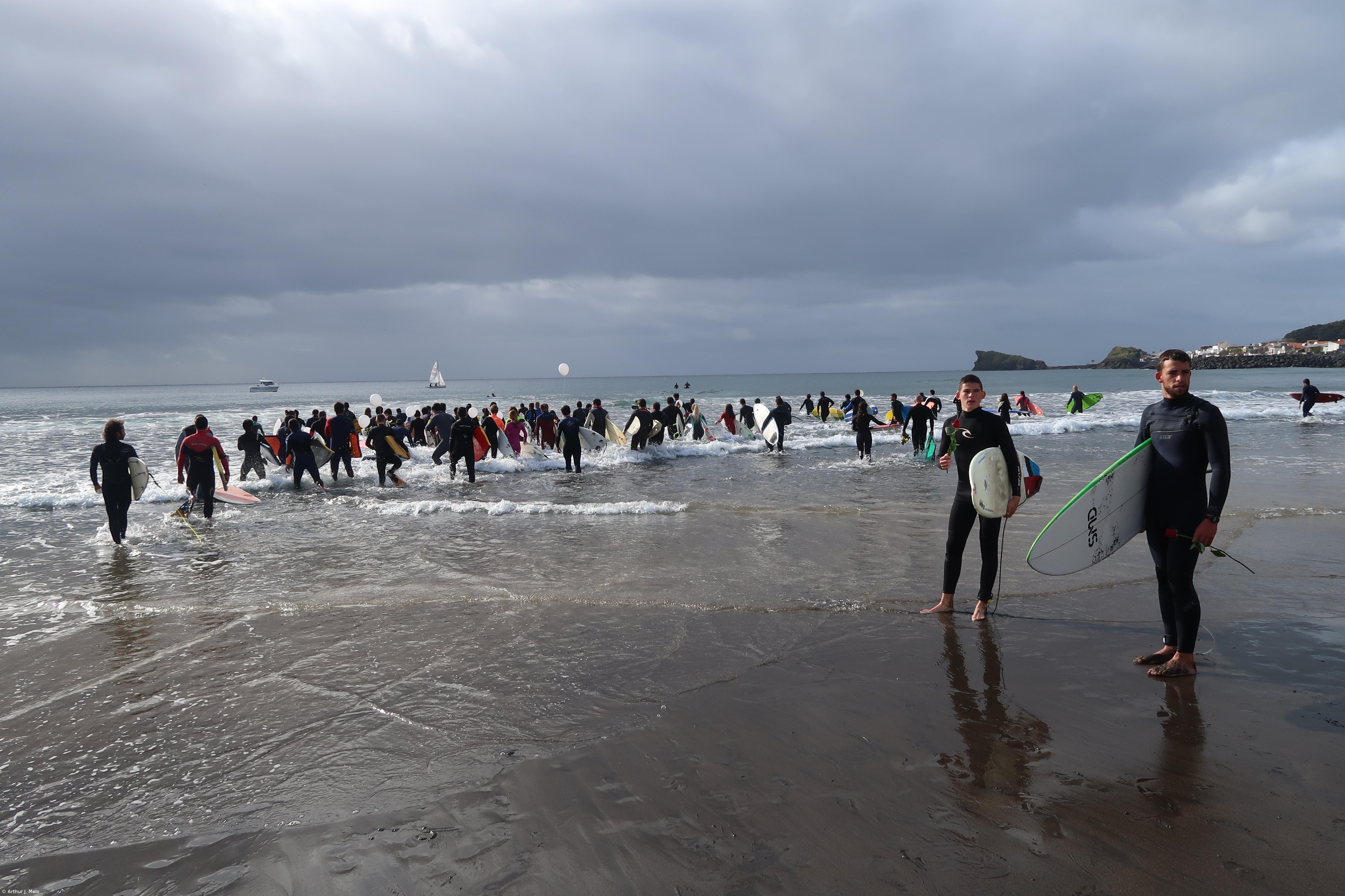 Homenagem a Tânia Oliveira em São Miguel junta centenas de pessoas – Imagem 4