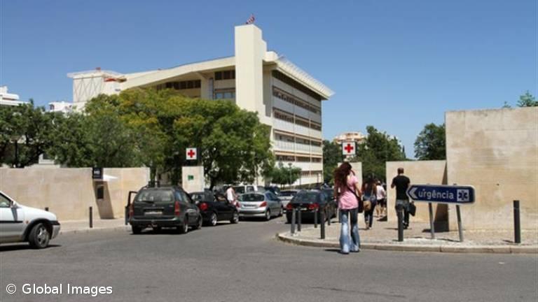 Médica que denunciou erros no Hospital de Faro diz que vai processar médicos – Imagem 1