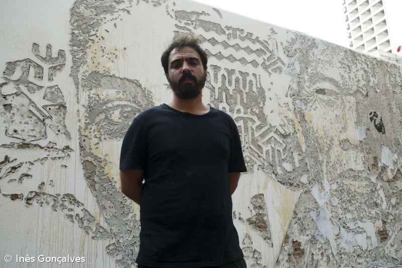 Obra de Vhils sobre Amílcar Cabral motiva curiosidade em bairro da cidade da Praia – Imagem 1