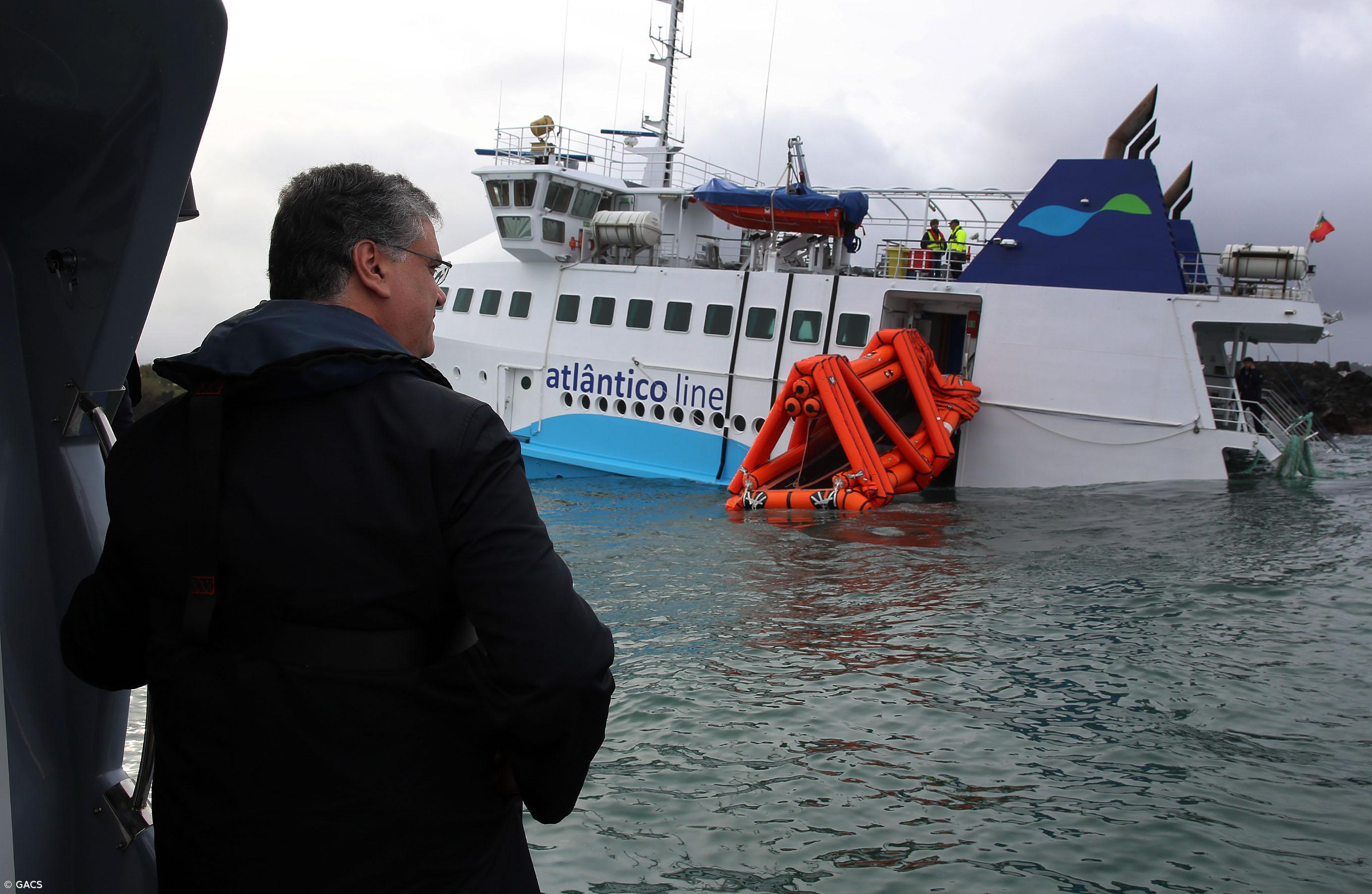 Governo dos Açores diz que se está a fazer tudo o que é possível após acidente com navio – Imagem 2