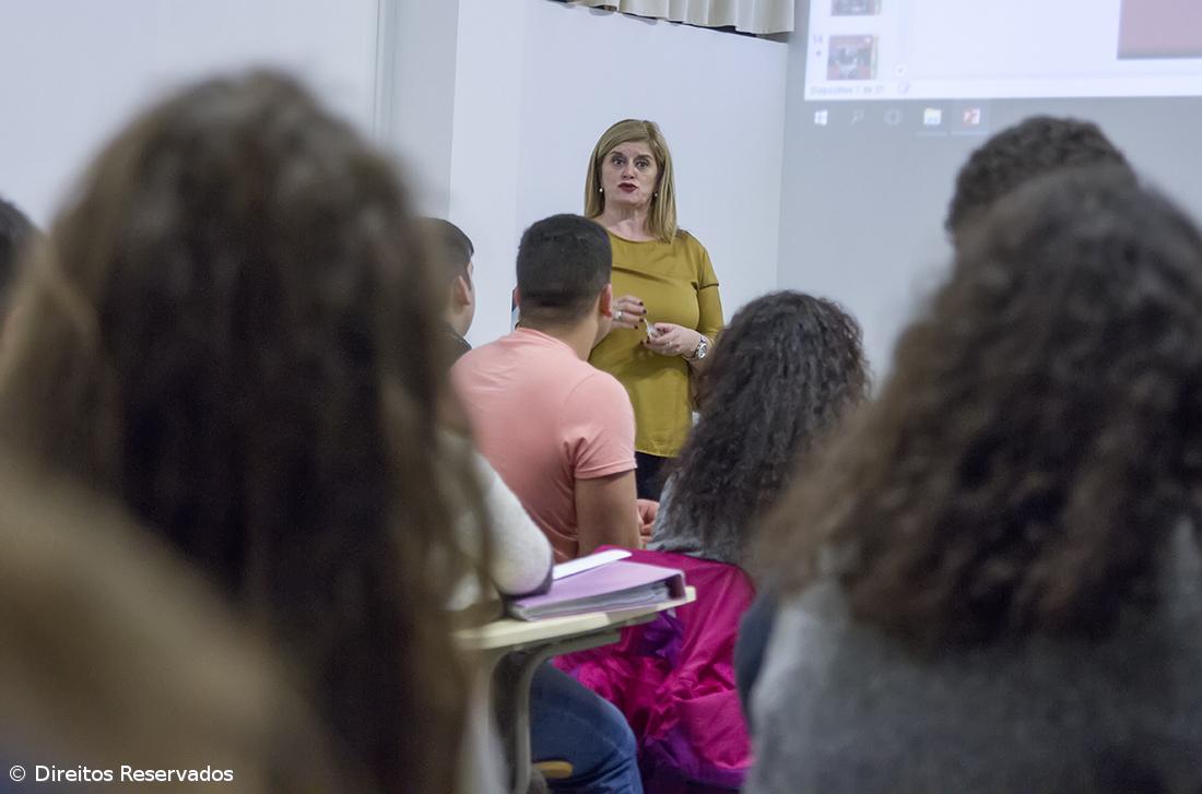 UMAR dá aula sobre igualdade de género na Lagoa – Imagem 2