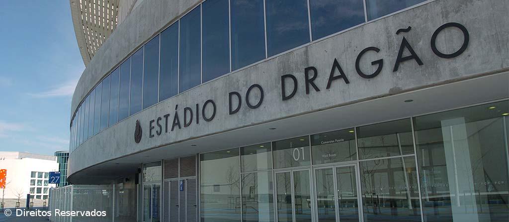 Vítor Baía defende Taremi e pede esclarecimento sobre penáltis – Imagem 1