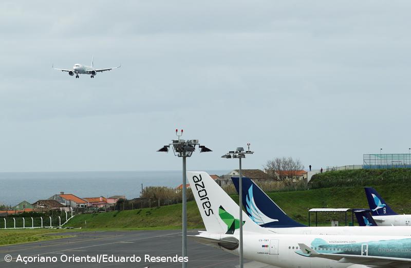 Icelandair impõe condições à SATA – Imagem 1