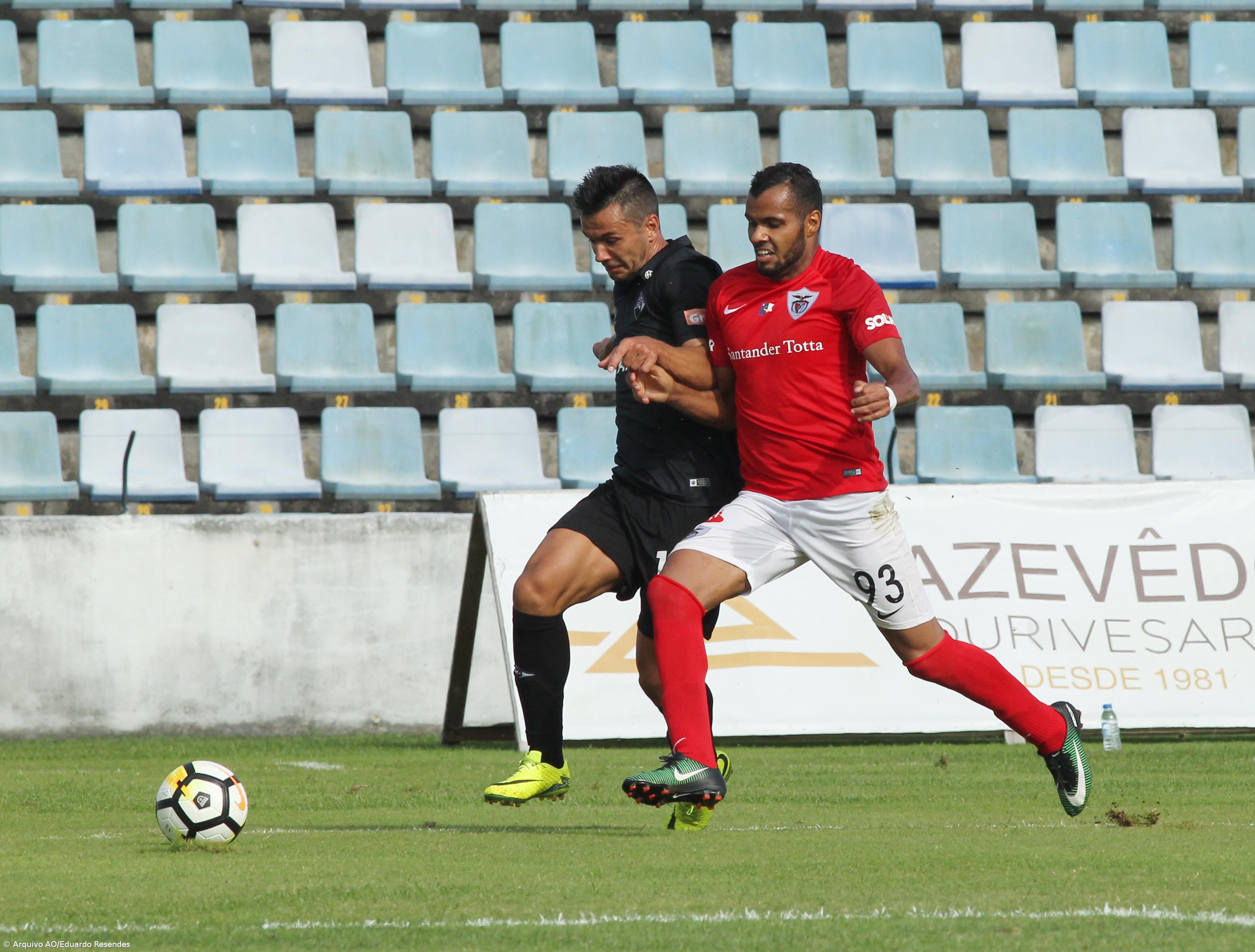 Santa Clara regressa às vitórias fora de portas em Coimbra  – Imagem 1