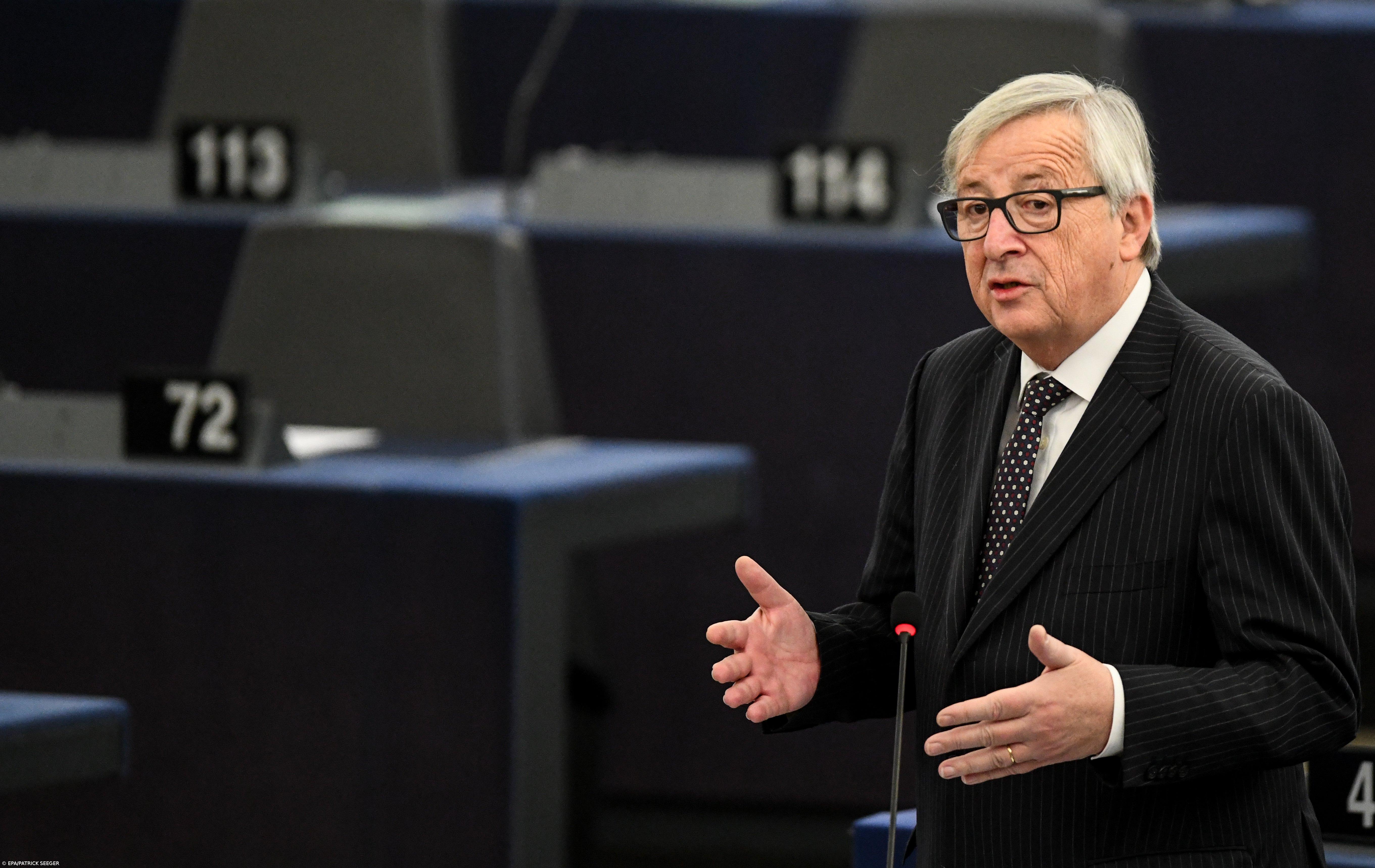 Juncker pede a Roma "esforços complementares" para crescimento económico – Imagem 1