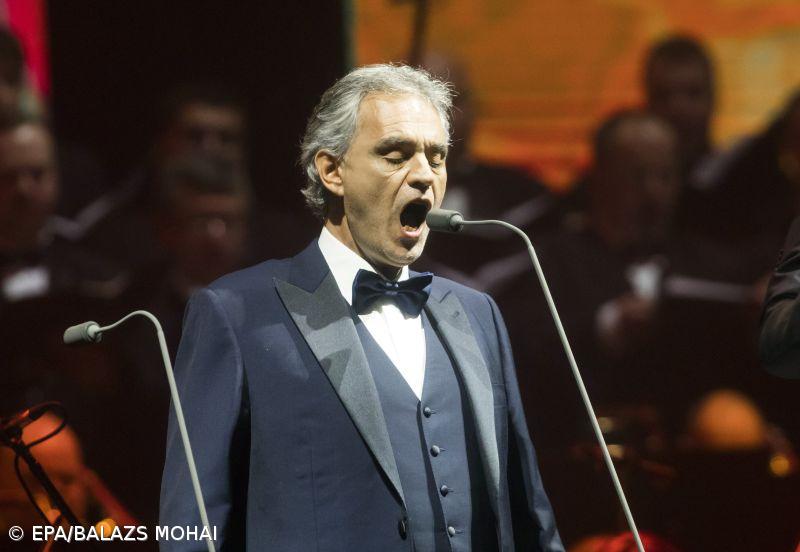 Concerto de Bocelli em Coimbra é um “cheirinho” de normalidade pré-covid-19 – Imagem 1