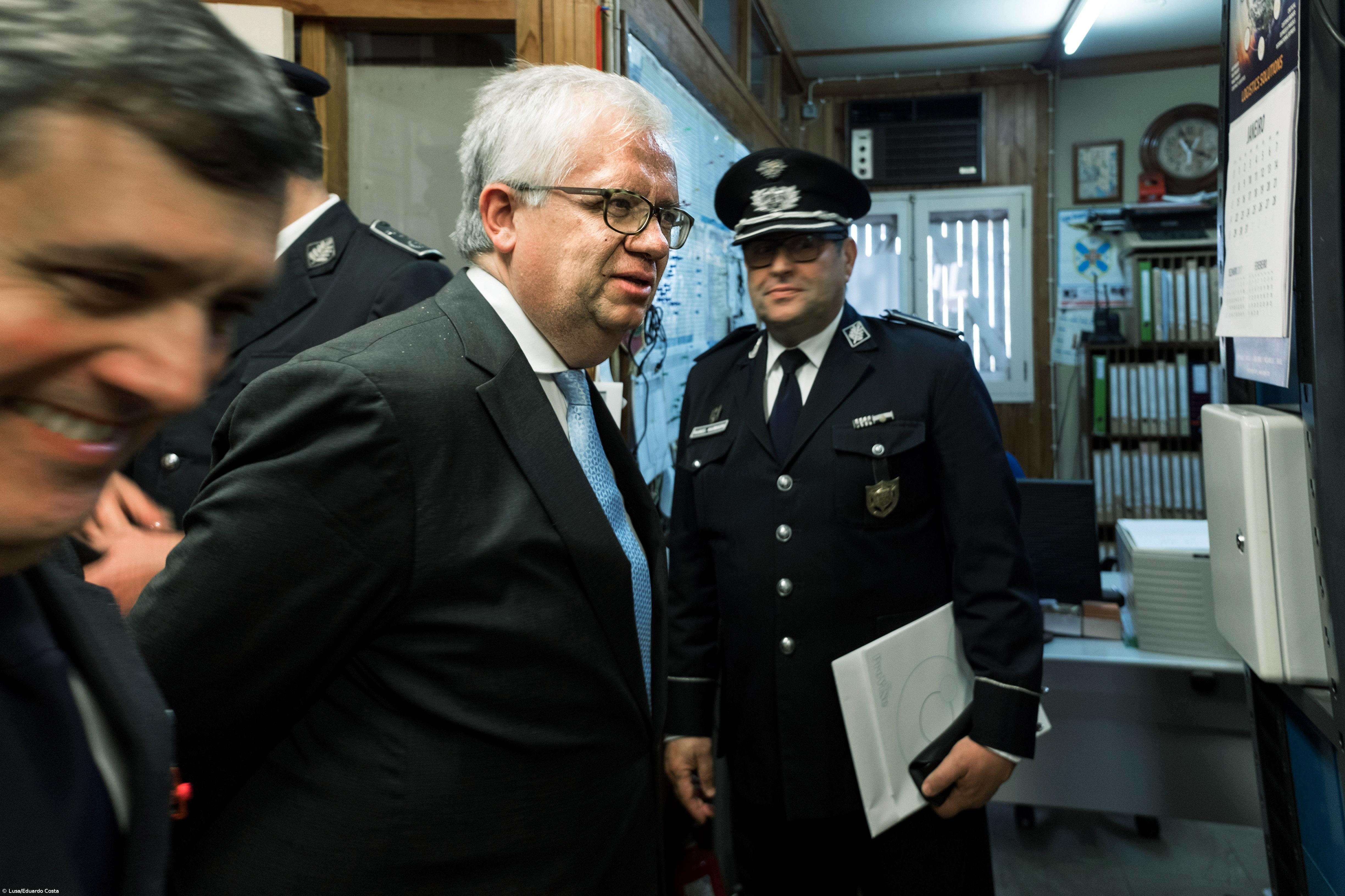 MAI elogia sucesso da segurança nos Açores e assevera reforço de PSP na região – Imagem 1