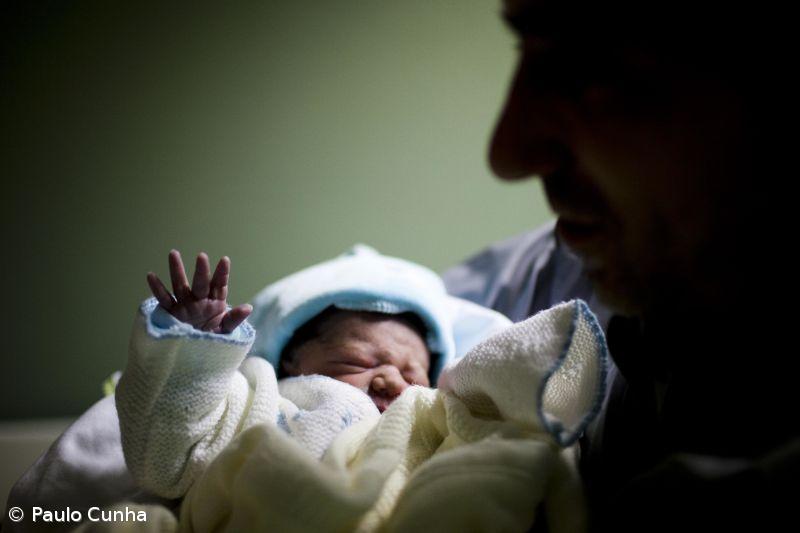 Falta efectivar direitos parentais nas empresas, defende Associação – Imagem 1