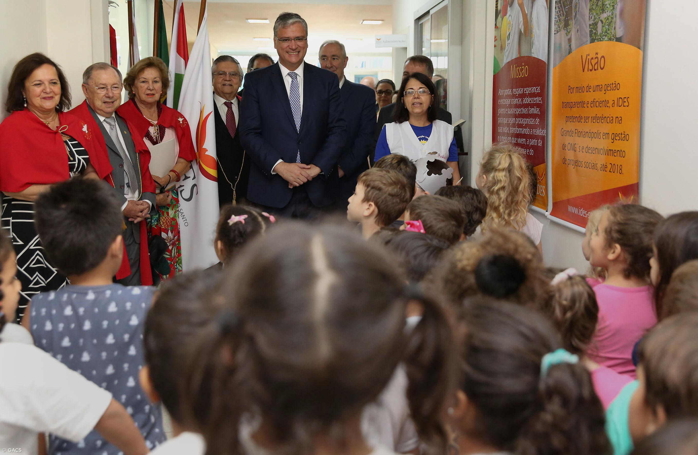 Vasco Cordeiro quer política a reforçar laços entre os Açores e Santa Catarina – Imagem 1