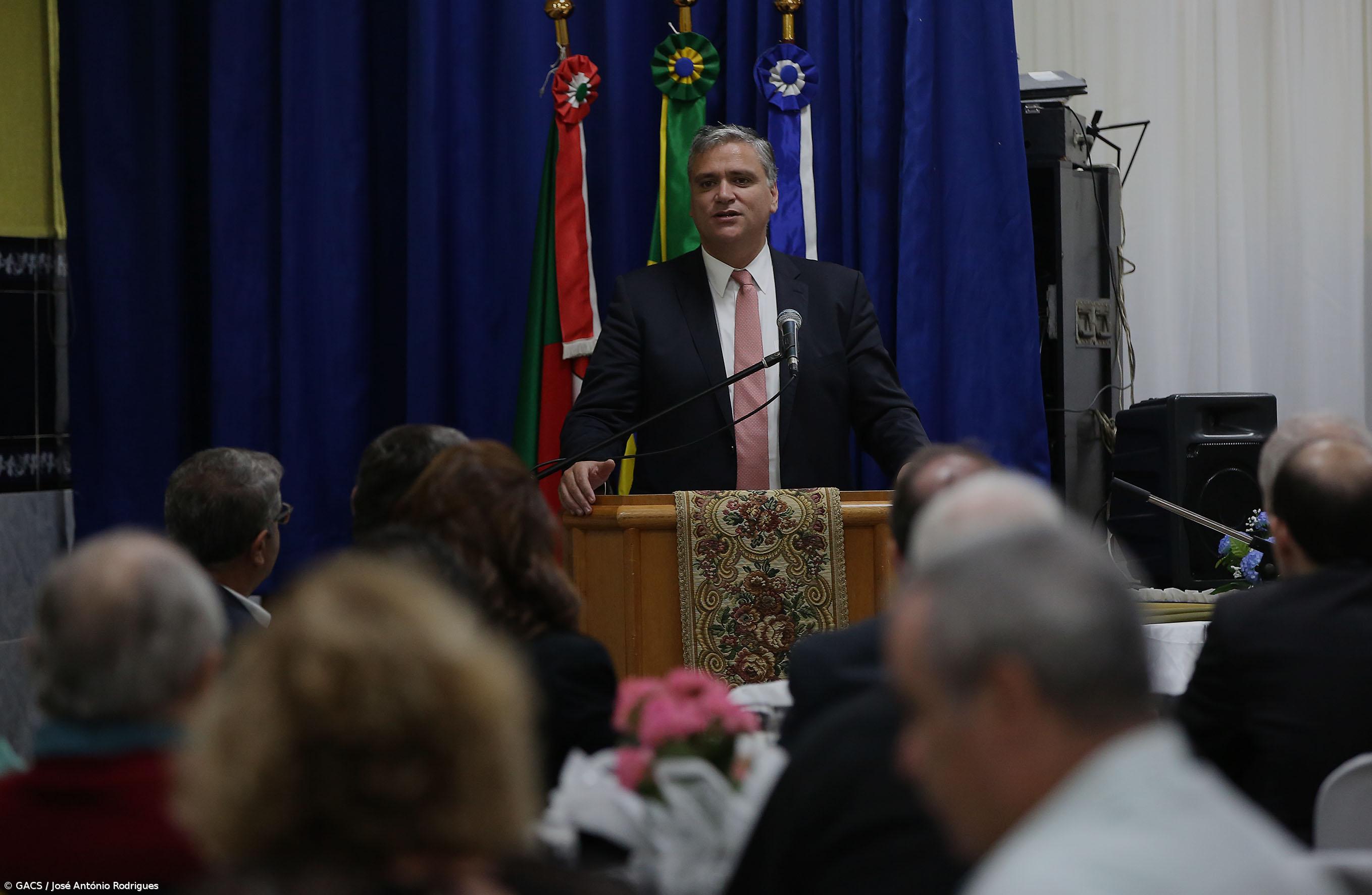 Vasco Cordeiro desafia descendentes de açorianos no Brasil a conhecerem os Açores "de hoje" – Imagem 1