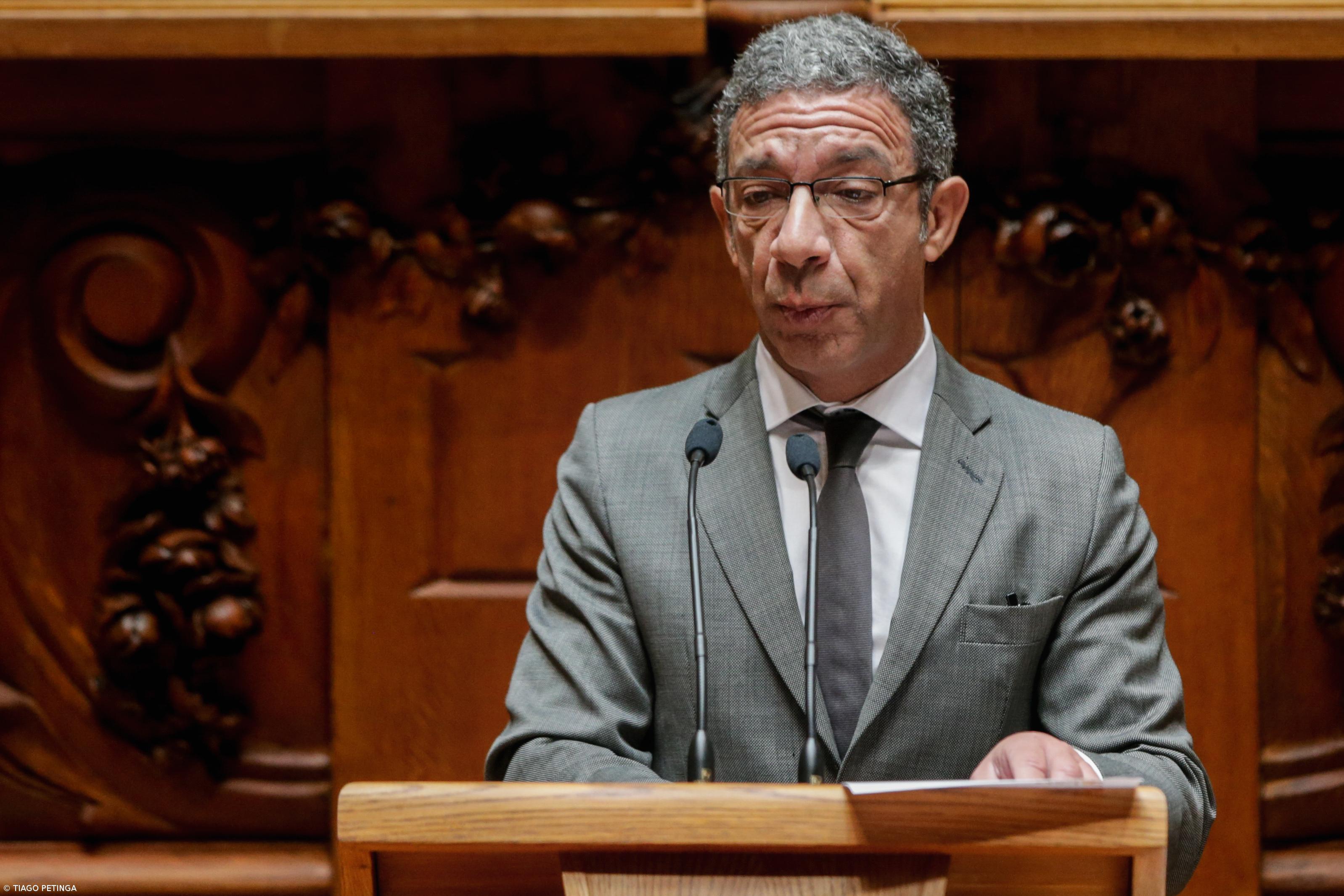 Orçamento não compensa perda do poder de compra, diz Duarte Pacheco – Imagem 1