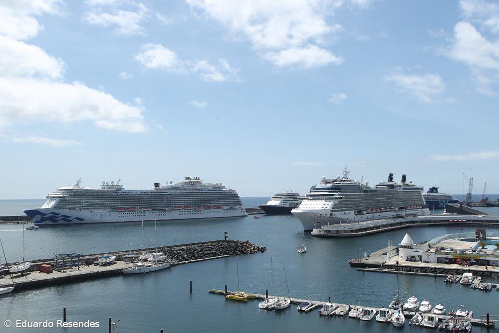 Câmara Municipal Ponta Delgada assegura animação para 12 mil turistas esta segunda-feira – Imagem 1