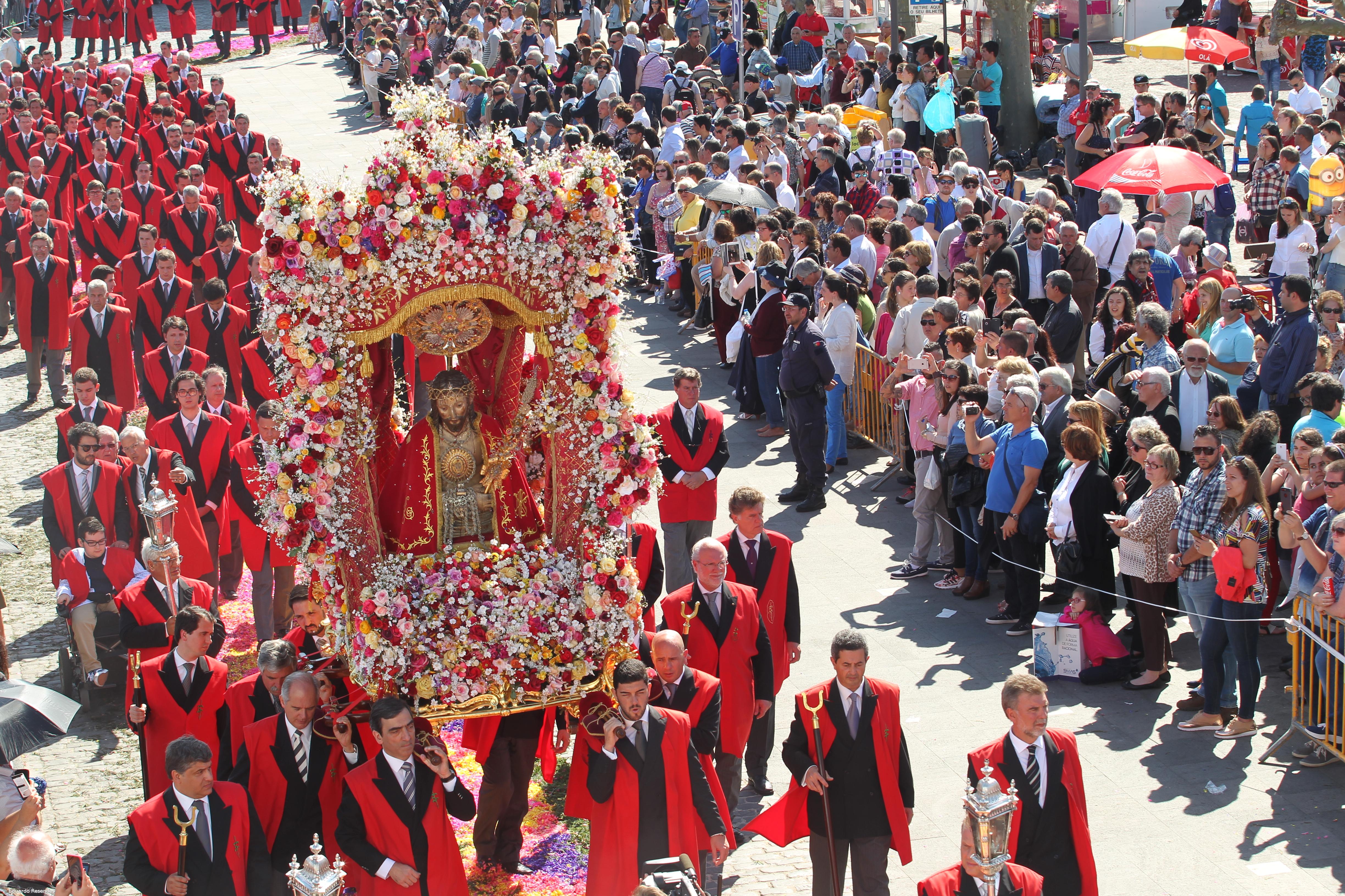 Ponta Delgada quer Santo Cristo "com intensidade" mas pede atenção ao ambiente – Imagem 3