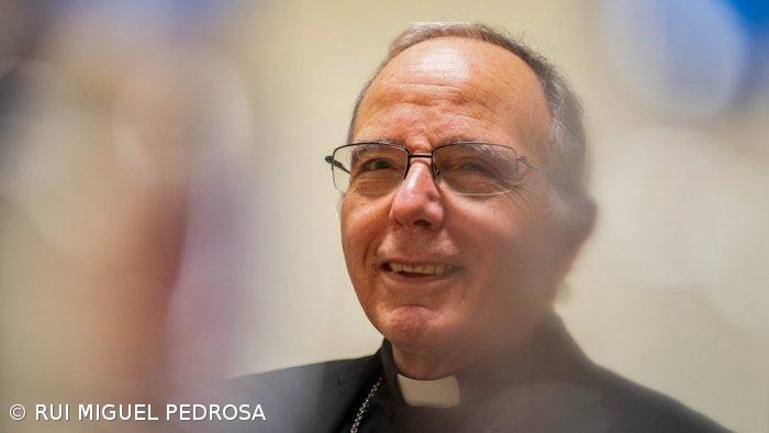 Cardeal patriarca diz que "ninguém pode ficar de fora dum mundo de todos para todos” – Imagem 1