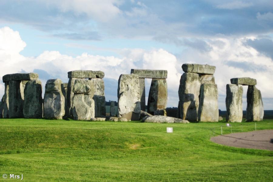 Descoberto monumento neolítico perto de Stonehenge – Imagem 1