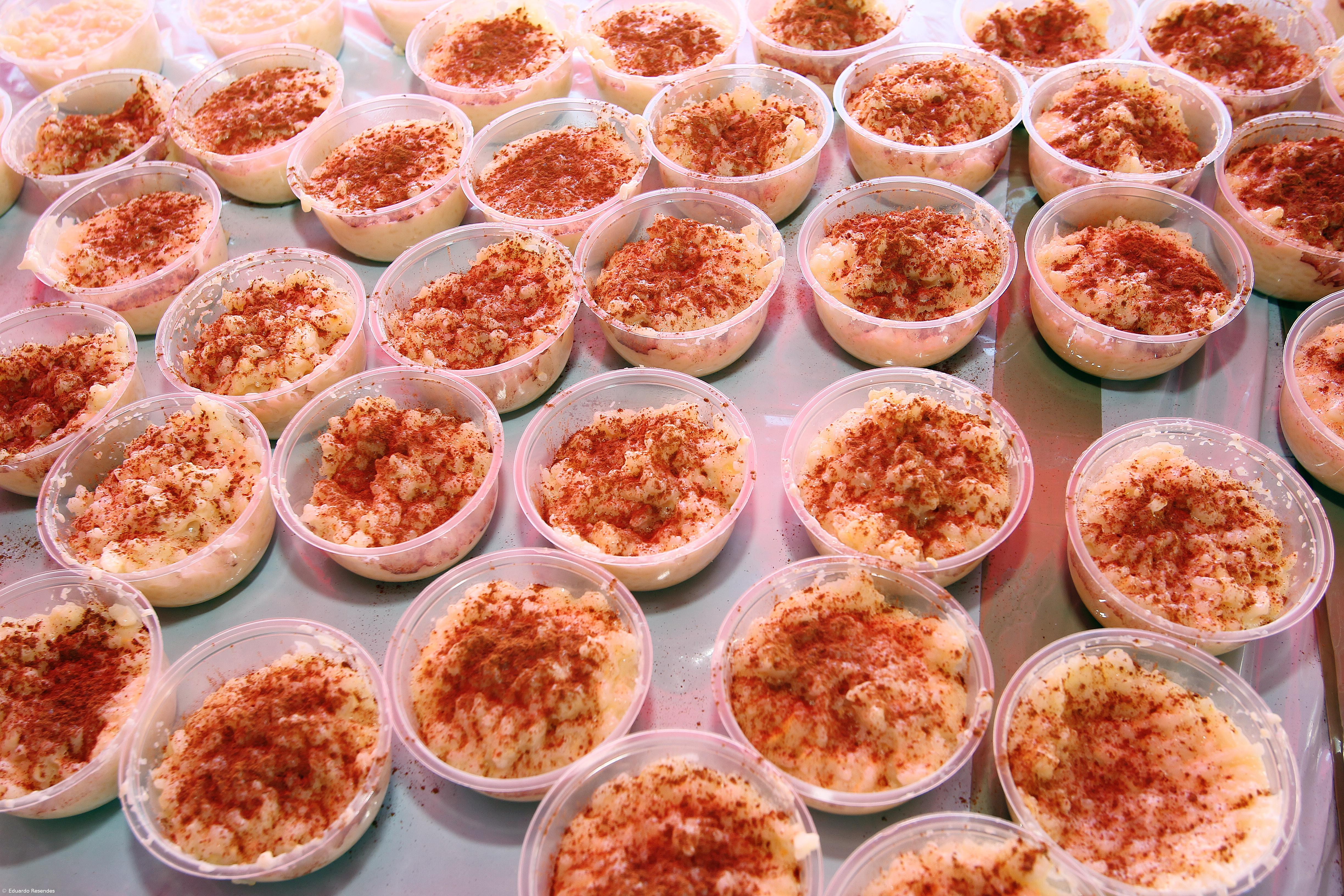 Arroz doce é tradição nas festas do Espírito Santo de Ponta Delgada – Imagem 1