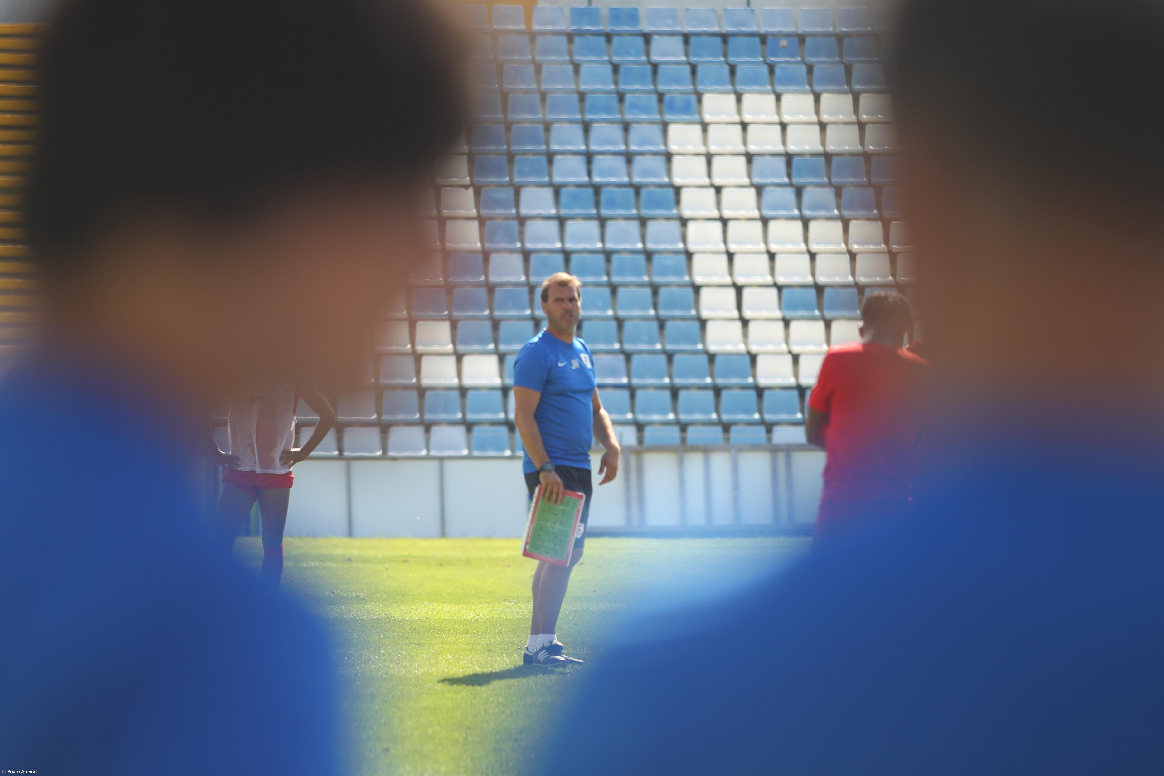 Treinador do Santa Clara desvaloriza despedimento de José Peseiro  – Imagem 1
