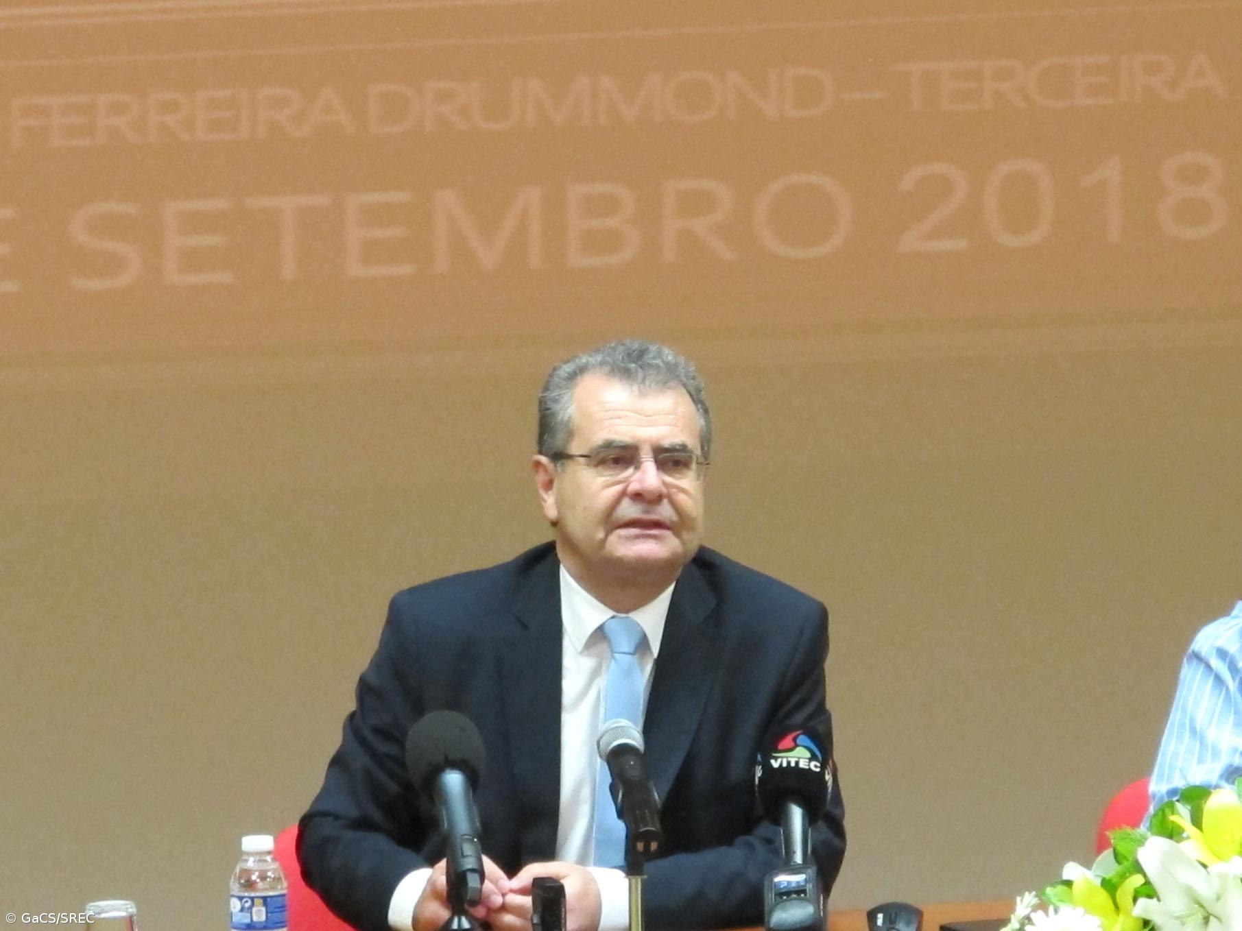 Governo dos Açores diz que 'rankings' traduzem "visão redutora" do ensino – Imagem 1