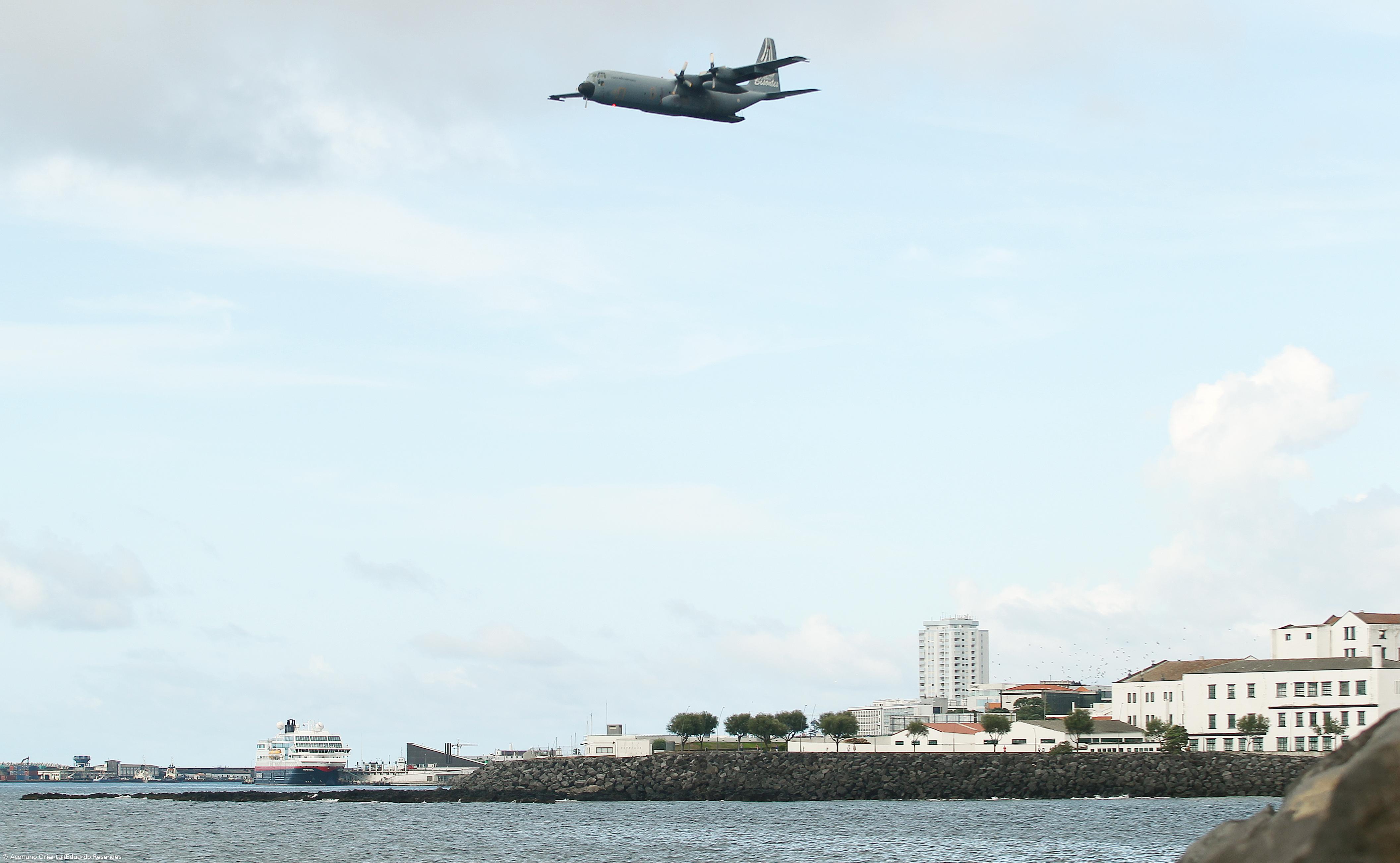 Exercício testa reação a acidente com navio da Atlânticoline – Imagem 7
