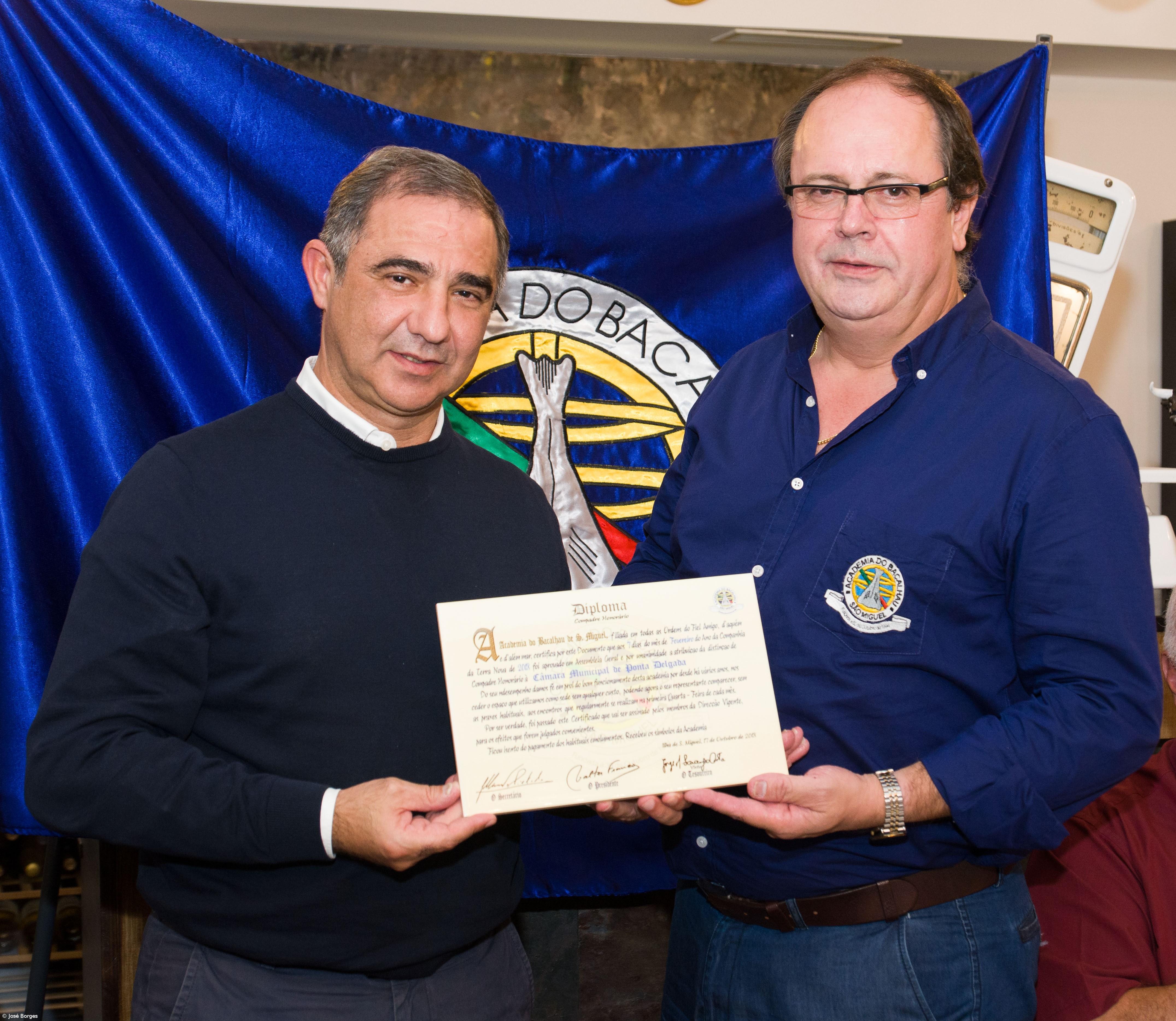 Município de Ponta Delgada recebe distinção da Academia do Bacalhau  – Imagem 1