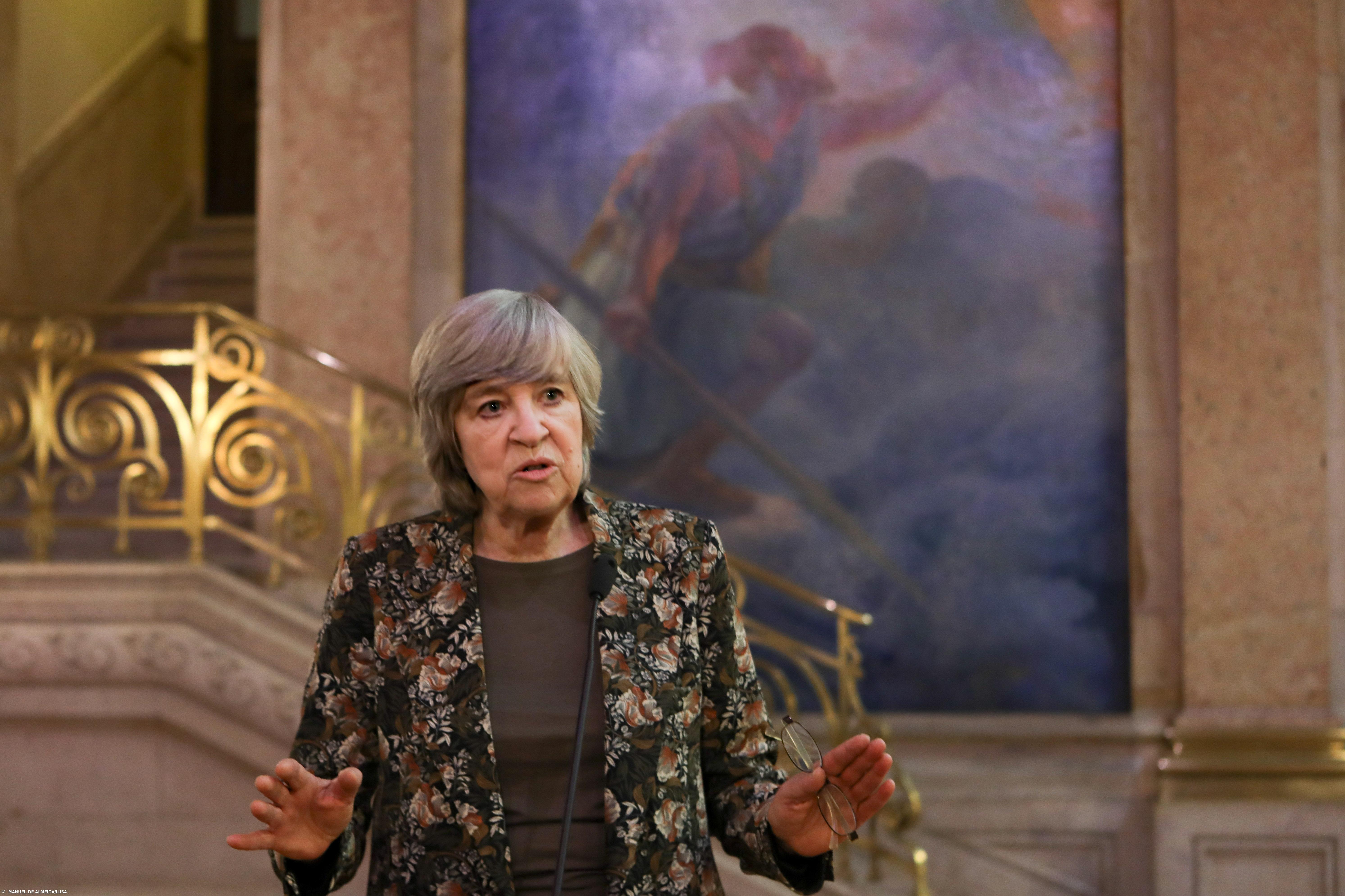 Helena Roseta demite-se após terceiro adiamento da votação das novas regras da Habitação – Imagem 1