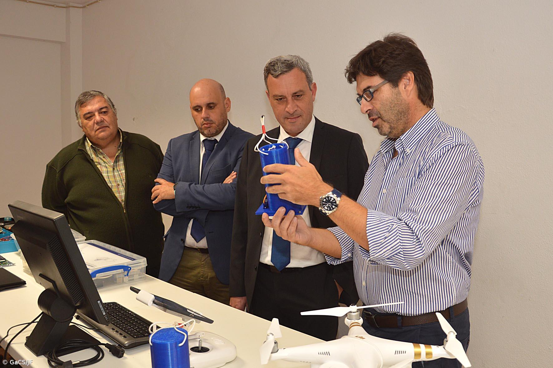 Vão ser criados mais 11 clubes de programação e robótica até ao final do ano nas escolas açorianas – Imagem 1