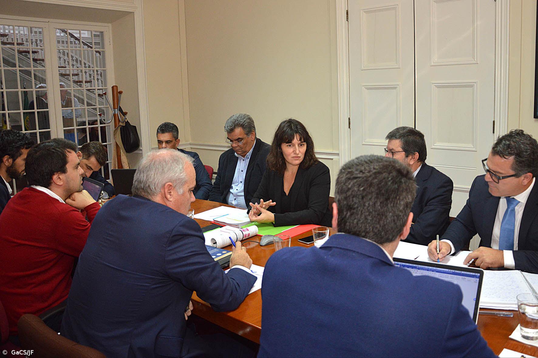 Bombeiros voluntários continuarão a garantir socorro em aeródromos açorianos  – Imagem 1