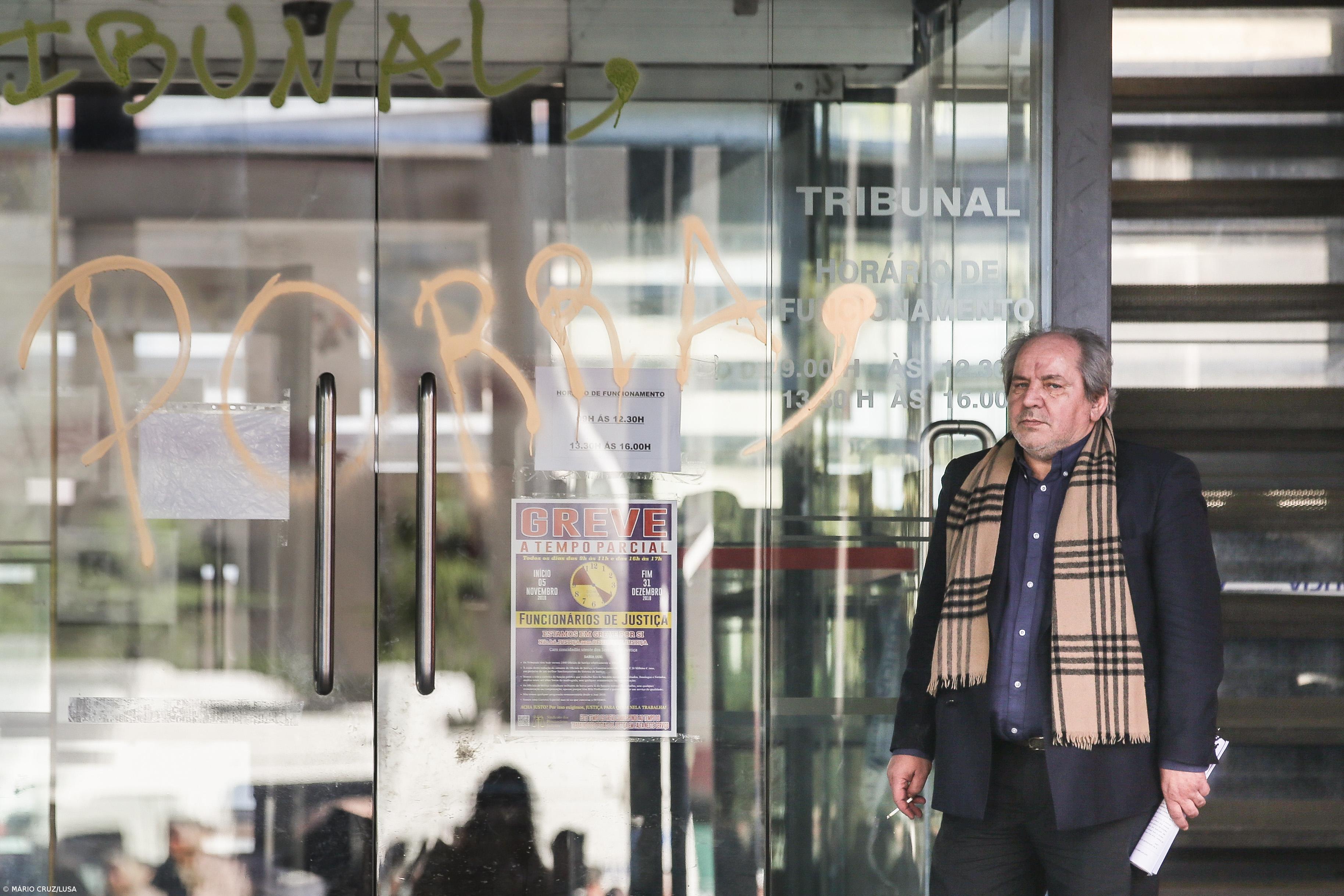 Bruno de Carvalho e Mustafá já estão no Tribunal do Barreiro – Imagem 1