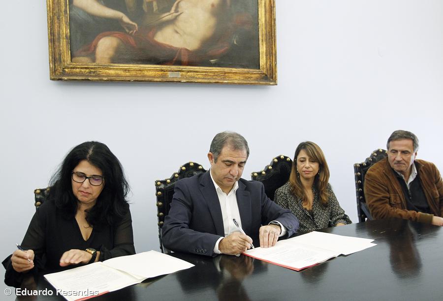 Câmara de Ponta Delgada e SINTAP assinam acordo que repõe direitos aos trabalhadores – Imagem 1