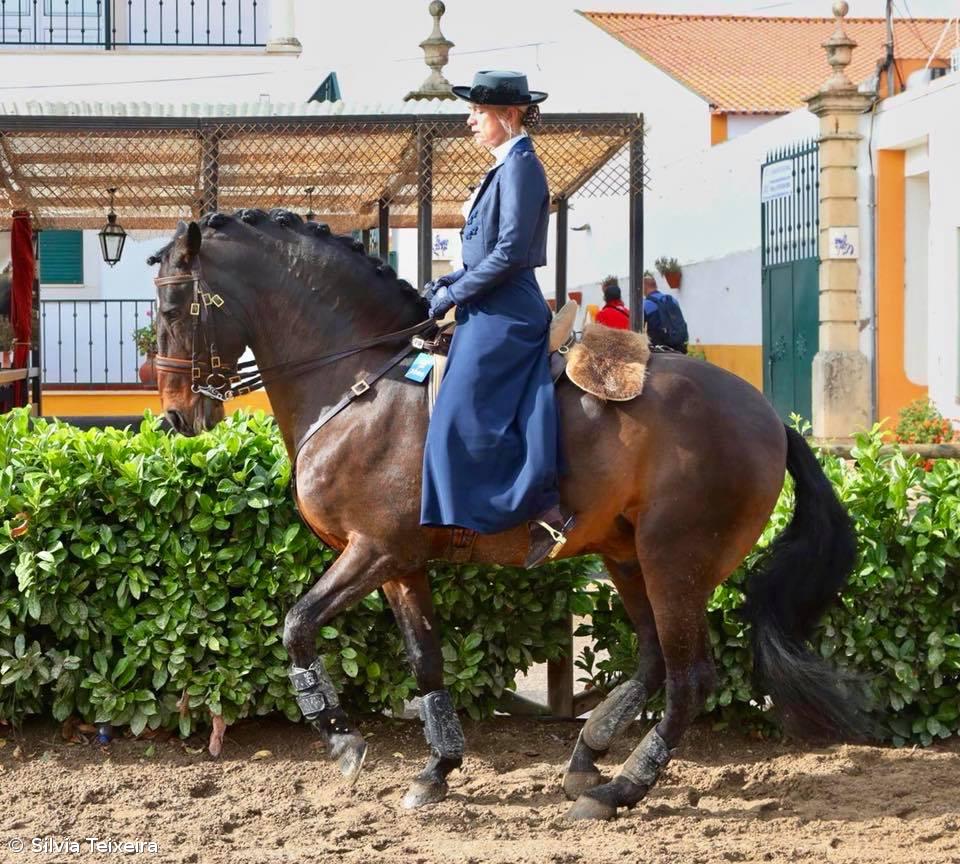 Sílvia Teixeira: na moda, a galope – Imagem 2