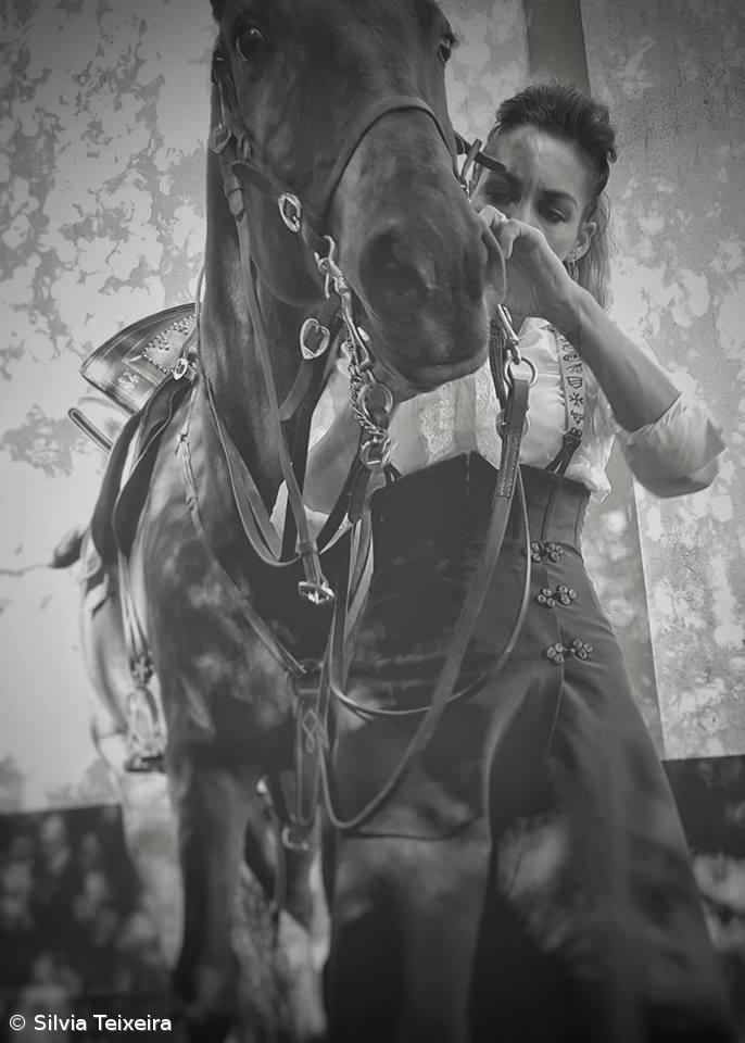 Sílvia Teixeira: na moda, a galope – Imagem 4