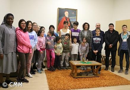 Cônsul de Portugal na Flórida doa  5 mil euros à Obra Social Madre Maria Clara – Imagem 1